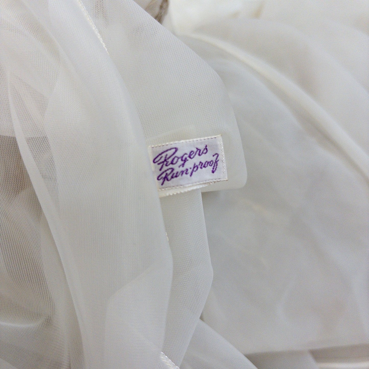 1960s Nightgown & Peignoir Set - White Nylon Chiffon with Gold Metallic Floral Print by Rogers | Medium - Daggers & Dames