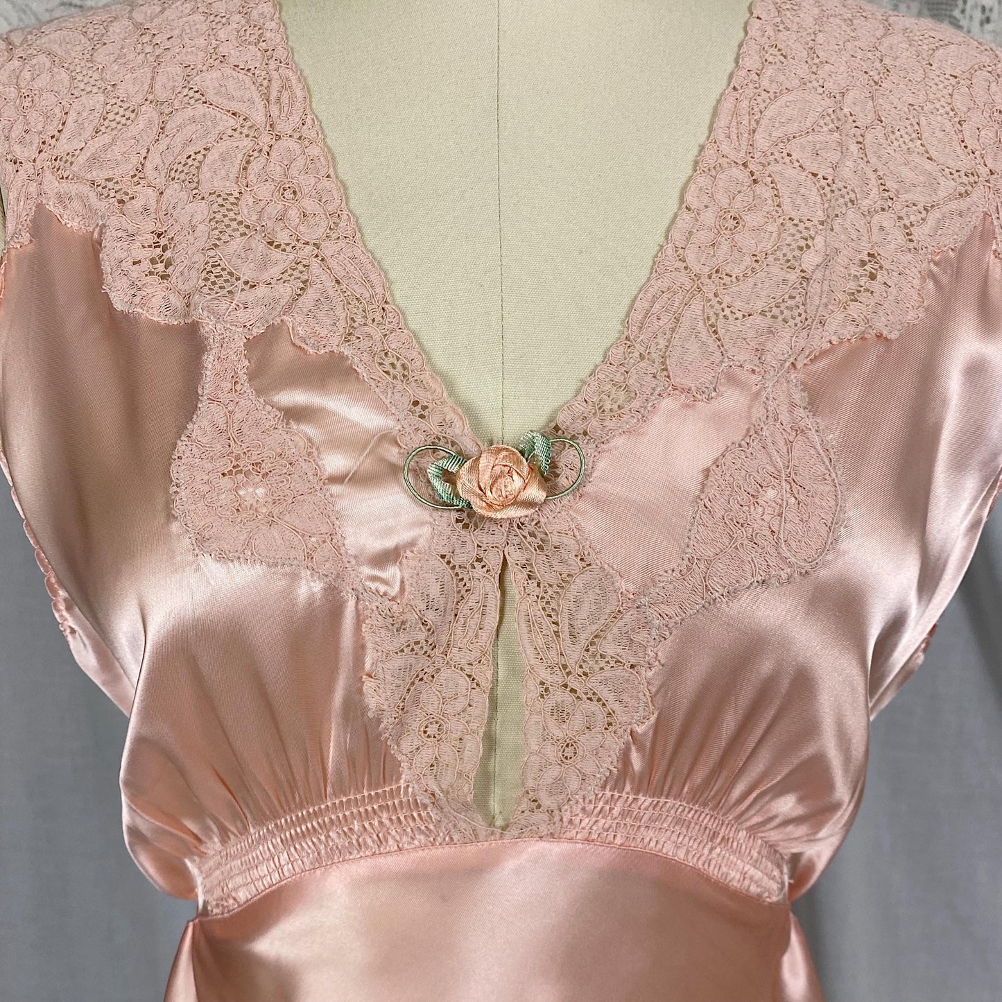 Vintage 1940's Nightgown | Light Blush Pink Rayon Satin with Floral Cotton Lace & Keyhole Neckline | Size S, M | Never Worn