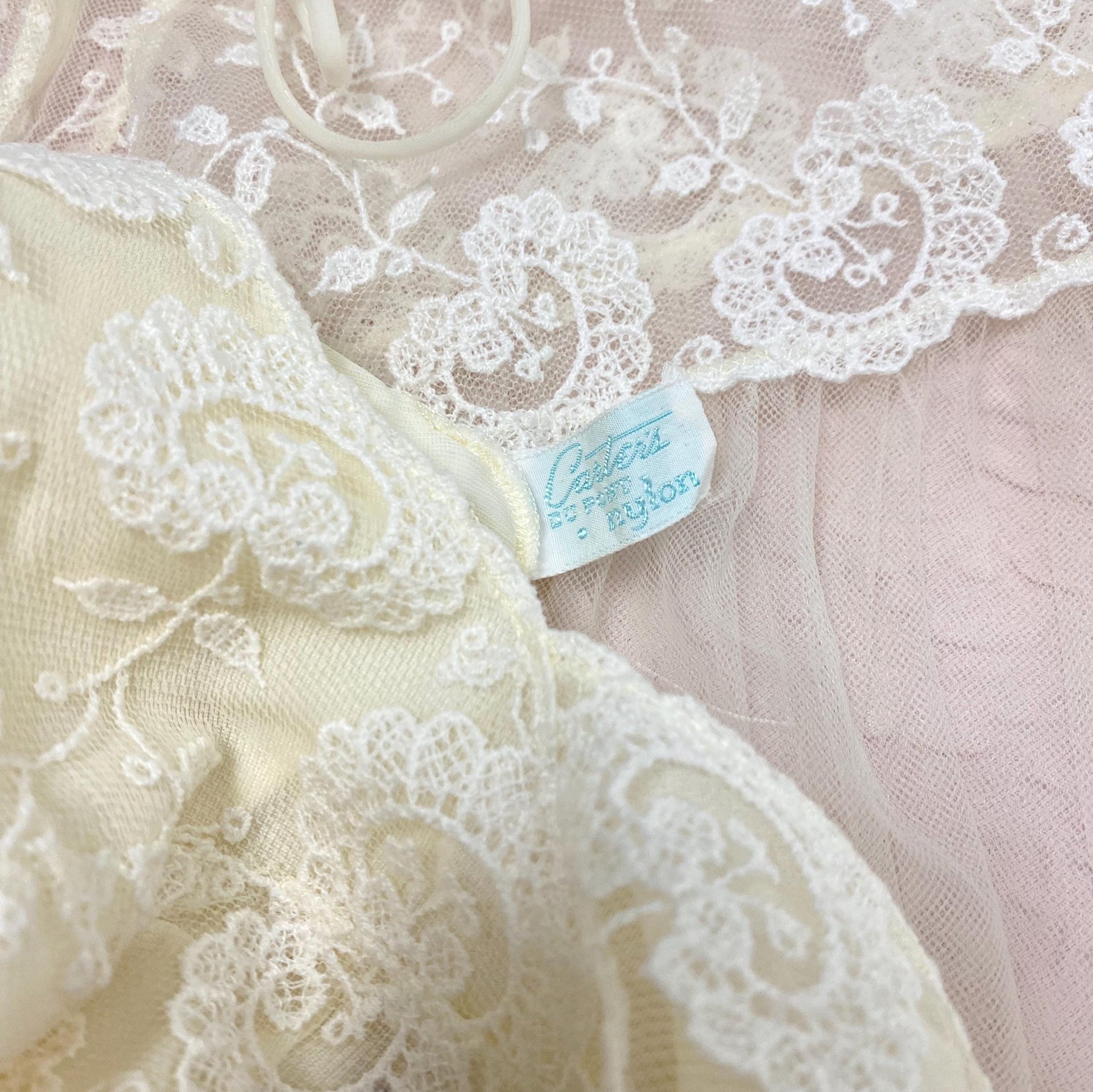 Vintage 1950's - 1960's Nightgown & Peignoir Set | Buttercream White Nylon with Floral Embroidery | Size S, M | By Carter's