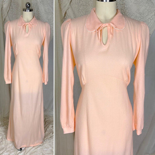1940's Nightgown - Palest Peach Brushed Rayon with Long Sleeves & Keyhole Neck by Gordon Forest Mills - Daggers & Dames