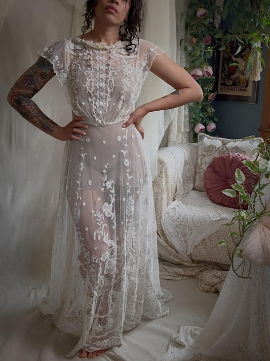 Antique 1910s Edwardian Wedding Dress - White Cotton Mixed Lace with Floral Embroidery | Small, Medium