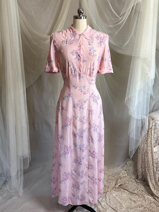 Vintage 1940's Nightgown - Semi Sheer Tea Rose Pink Rayon Chiffon with Floral Print | XS, S