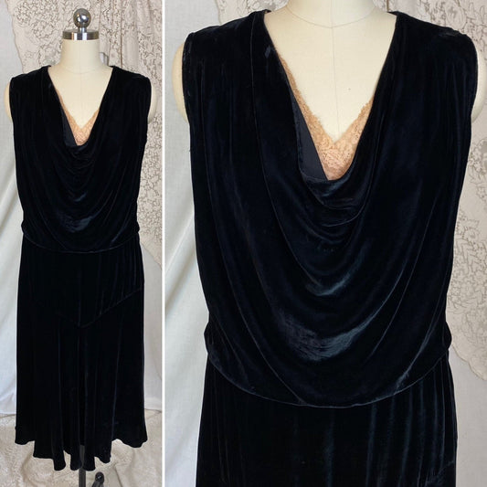Vintage 1920s - 1930s Midi Dress | Black Silk Velvet with Ivory Lace Insert | Size XS, S - Daggers & Dames