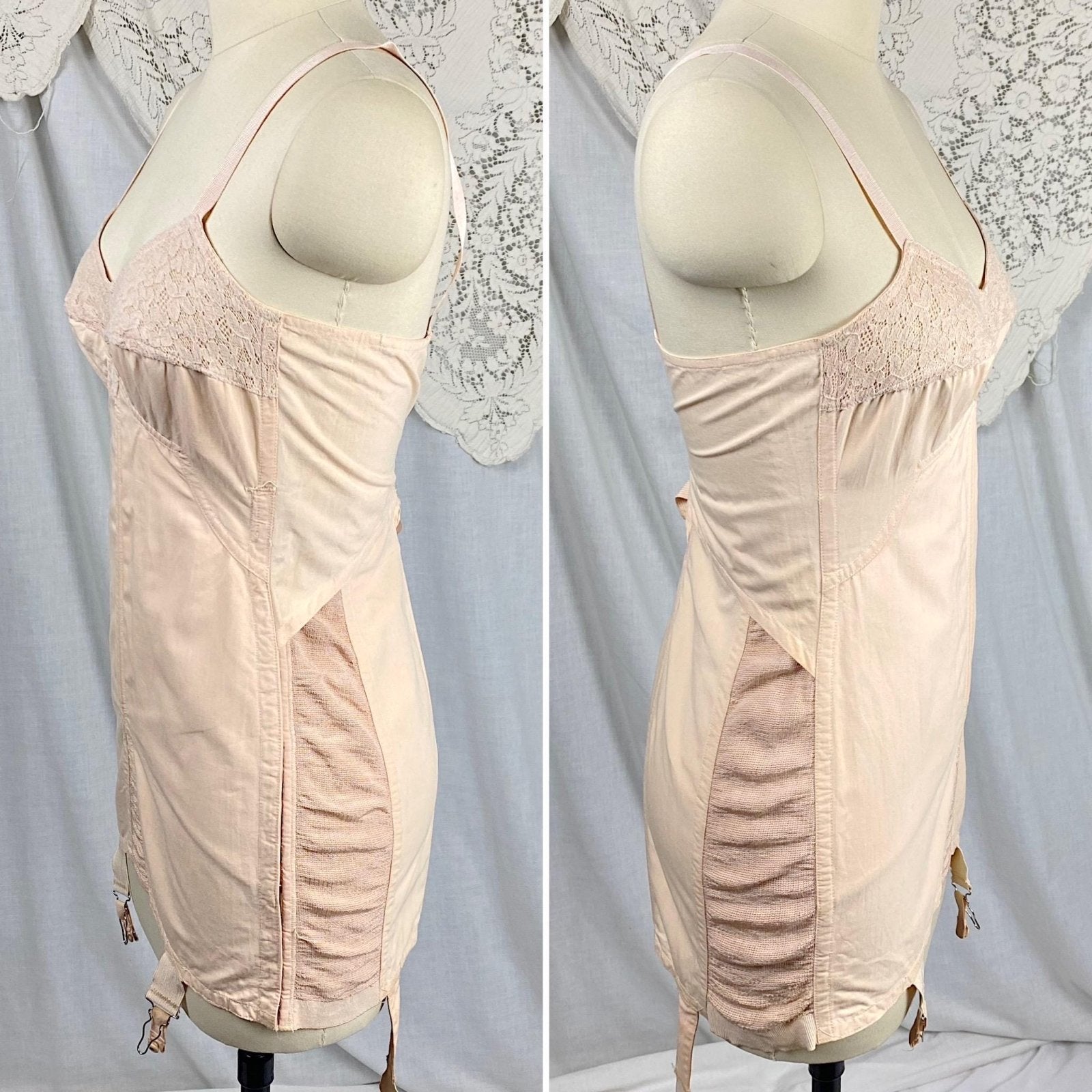 Vintage 1930's - 1940's All in One Girdle | Pale Apricot Cotton with Elastic Panels & Garters | Size 34 B, M | By Gossard - Daggers & Dames