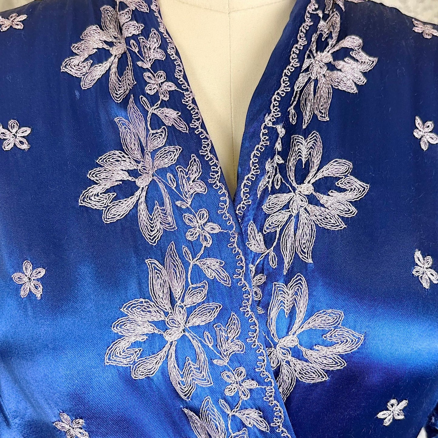 Vintage 1930's - 1940's Sapphire Blue Rayon Satin Dressing Gown with Silver Threaded Embroidery - By Ardele, Size S, M - Daggers & Dames
