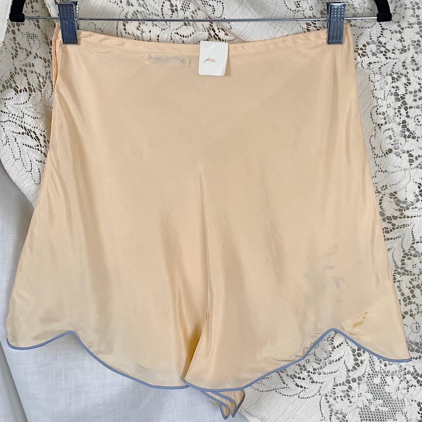 Vintage 1930's - 1940's Tap Pants | Peach Silk with Cornflower Blue Trim | Size S | By Carson, Pirie, Scott & Co. - New with Tags - Daggers & Dames