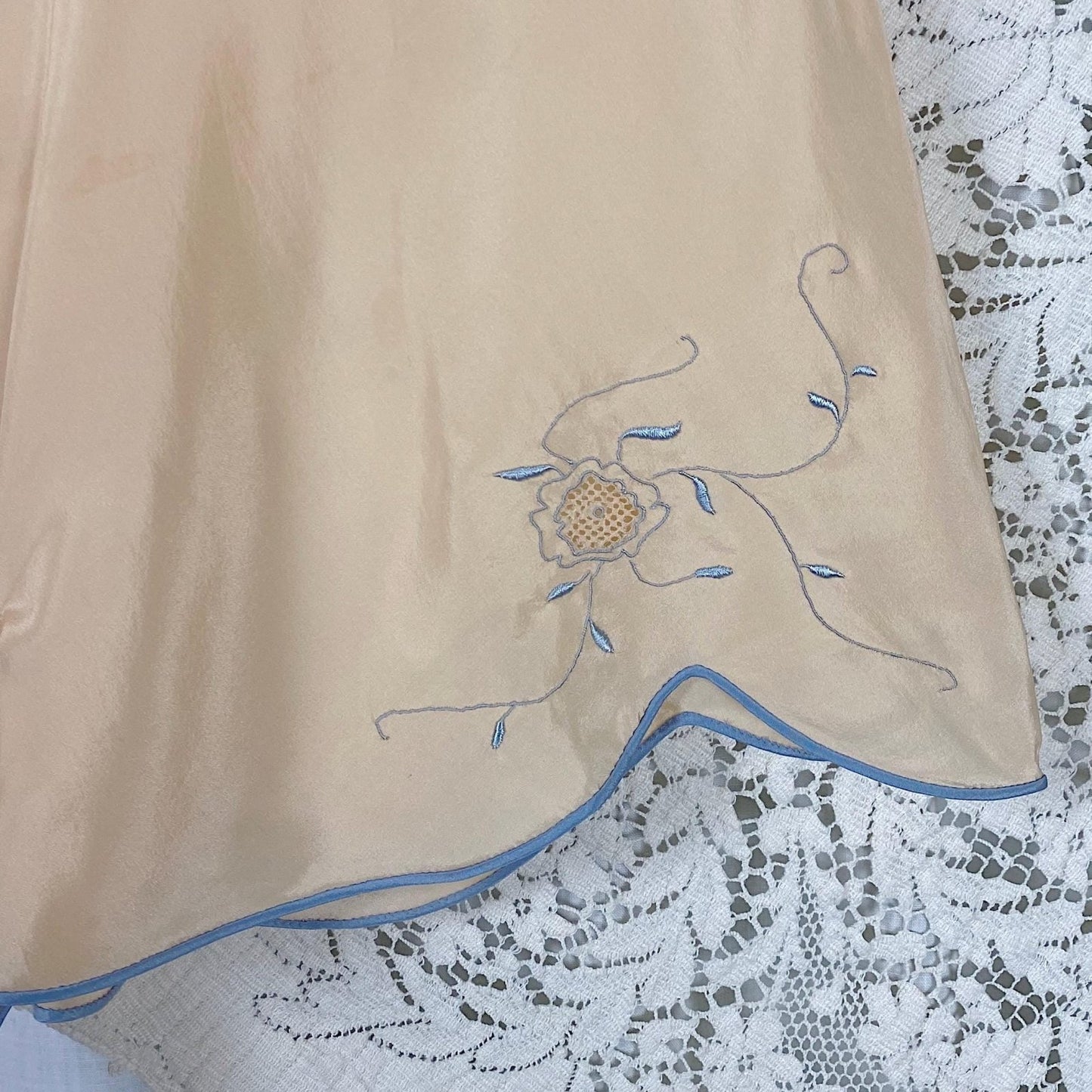 Vintage 1930's - 1940's Tap Pants | Peach Silk with Cornflower Blue Trim | Size S | By Carson, Pirie, Scott & Co. - New with Tags - Daggers & Dames
