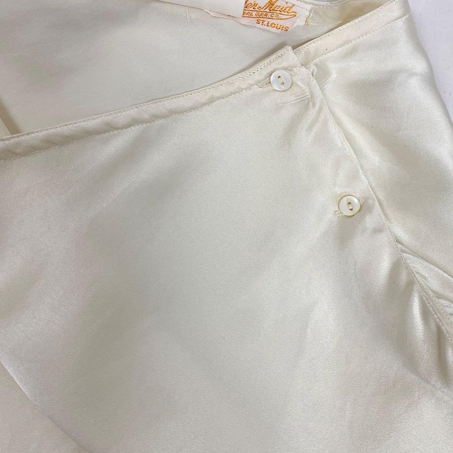 Vintage 1930's - 1940's Tap Pants | Pearlescent White Silk with Lace | Size M | By Wonder Maid - New with Tags - Daggers & Dames