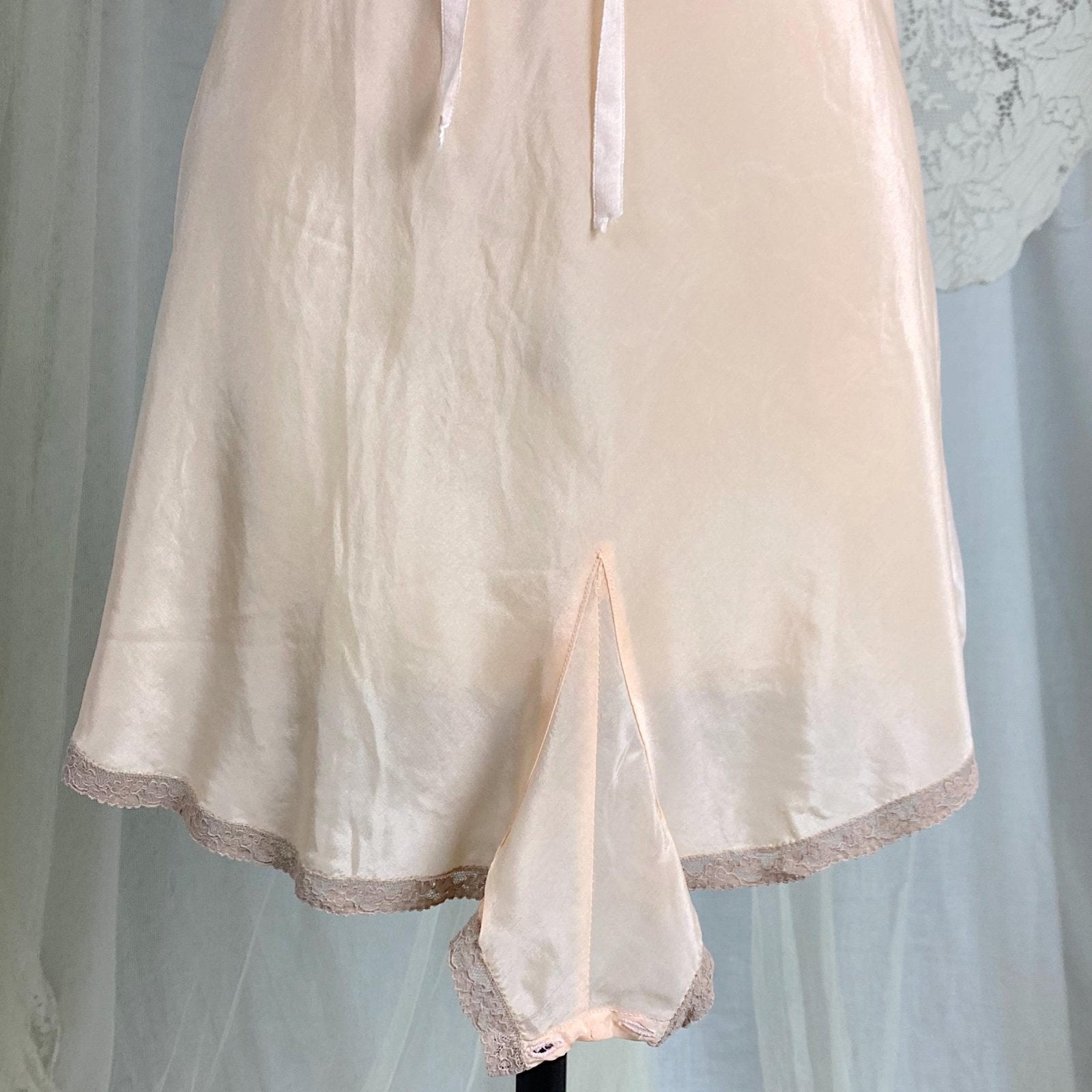 Vintage 1930's - 1940's Teddy Chemise | Pearlescent Peach Silk with Warm Nude Lace | Size S, M - Daggers & Dames