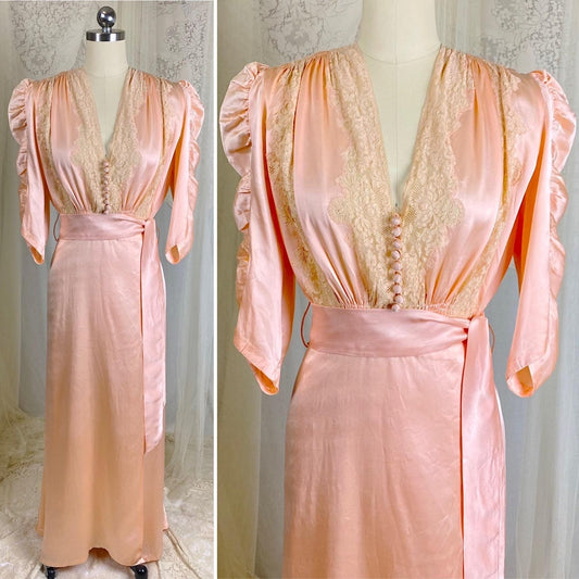 Vintage 1930's Dressing Gown Robe - Lush Rose Pink Silk with Nude Alençon Lace - Size M - Daggers & Dames