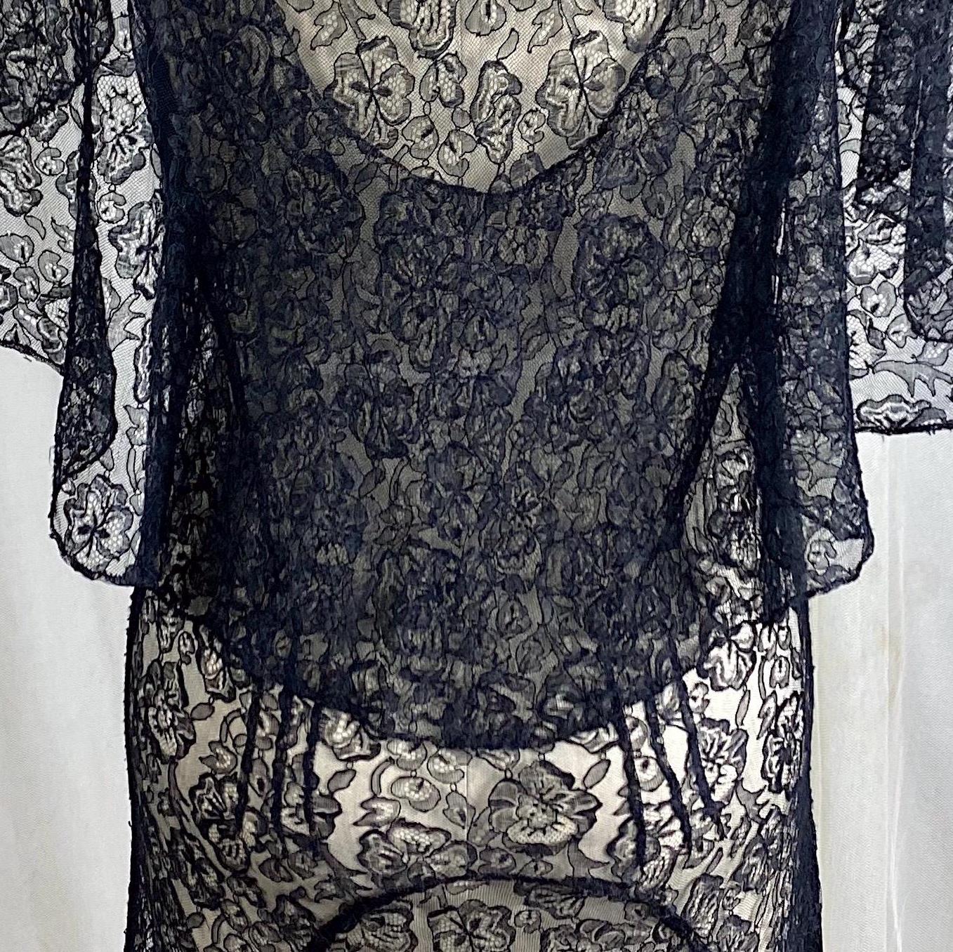 Vintage 1930's Evening Gown - Sheer Black Chantilly Lace with Bertha Collar & Train - Size M - Daggers & Dames