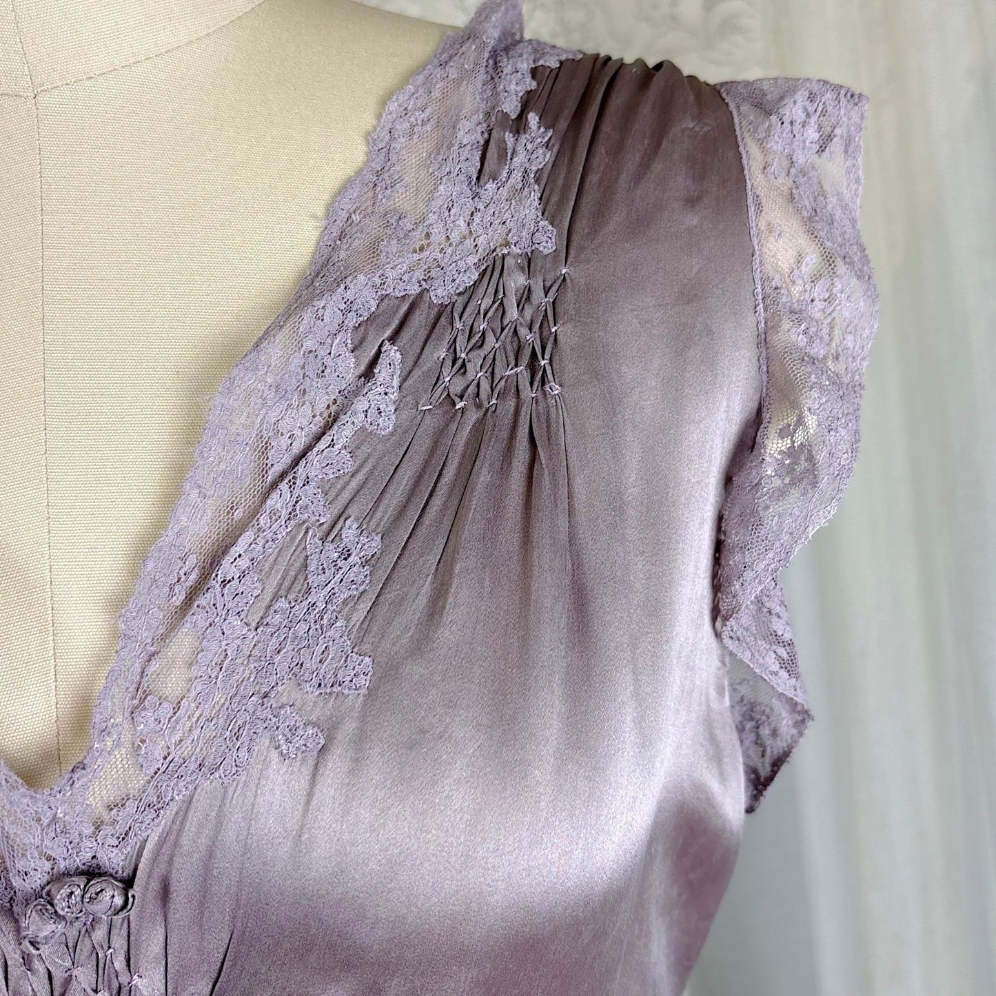 Vintage 1930's Gunmetal Gray Silk Nightgown with Diamond Shirring - Size S, M - Daggers & Dames