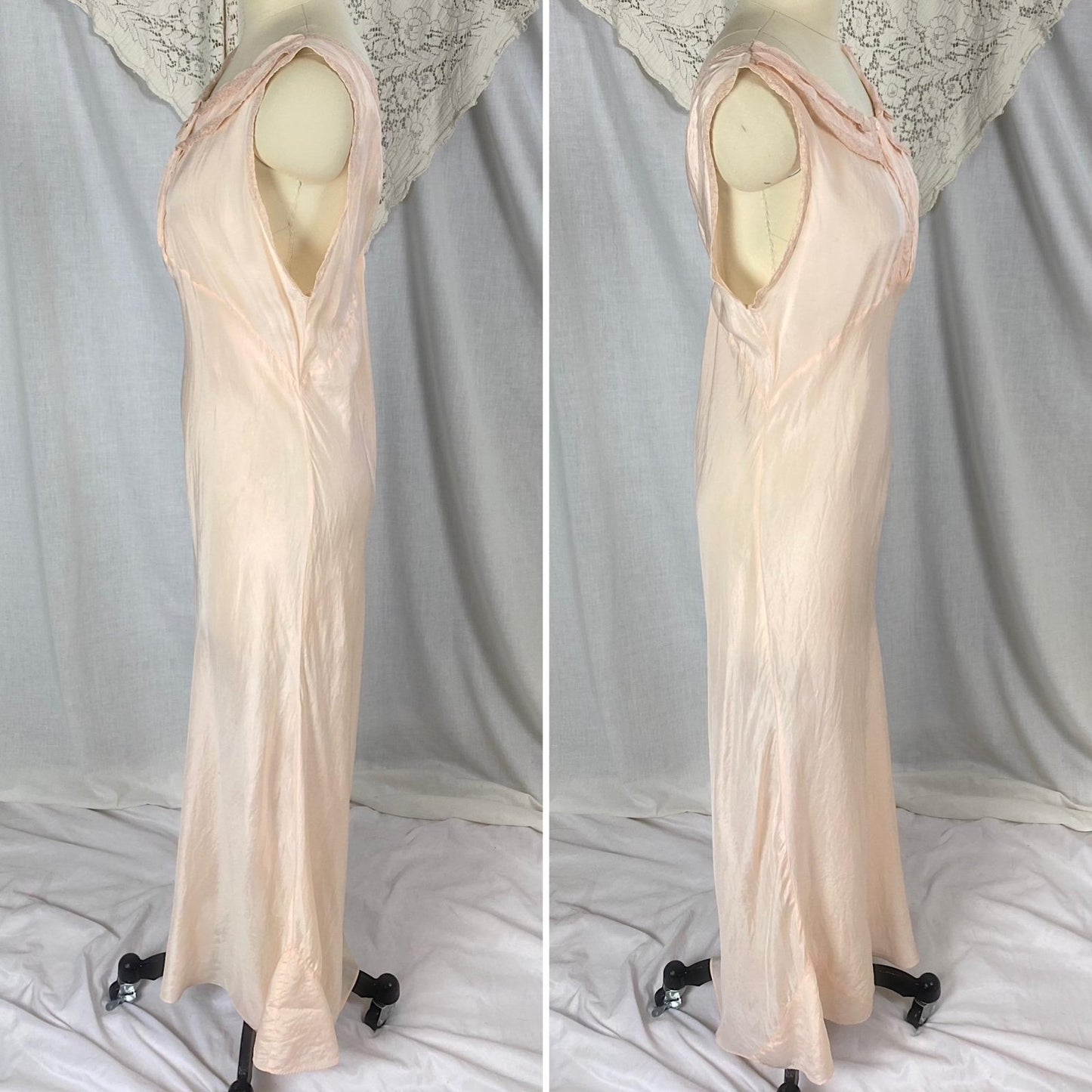 Vintage 1930's Nightgown | Pale Peach Silk with Mauve Lace Collar & Button Detail | Size S, M - Daggers & Dames