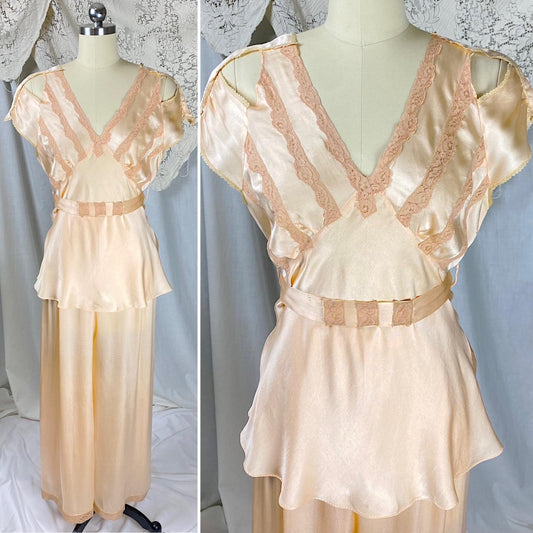 Vintage 1930's Pajama Set | Apricot Silk with Blush Lace Appliqués & Cold Shoulder Cutouts | Size XS, S - Daggers & Dames