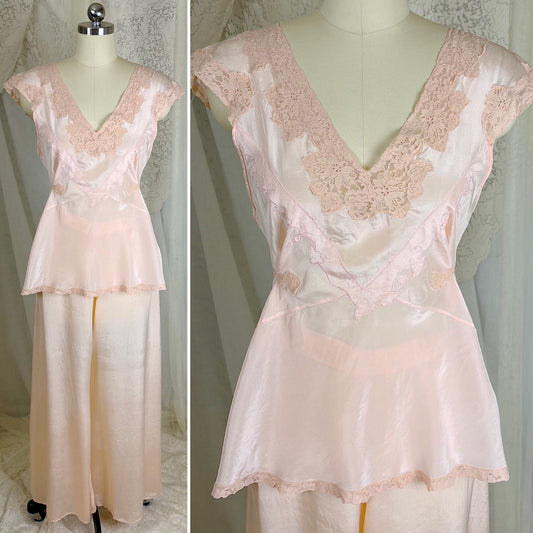 Vintage 1930's Powder Pink Silk Crepe Pajama Set - By Crepe de Lillian, Size M - Daggers & Dames