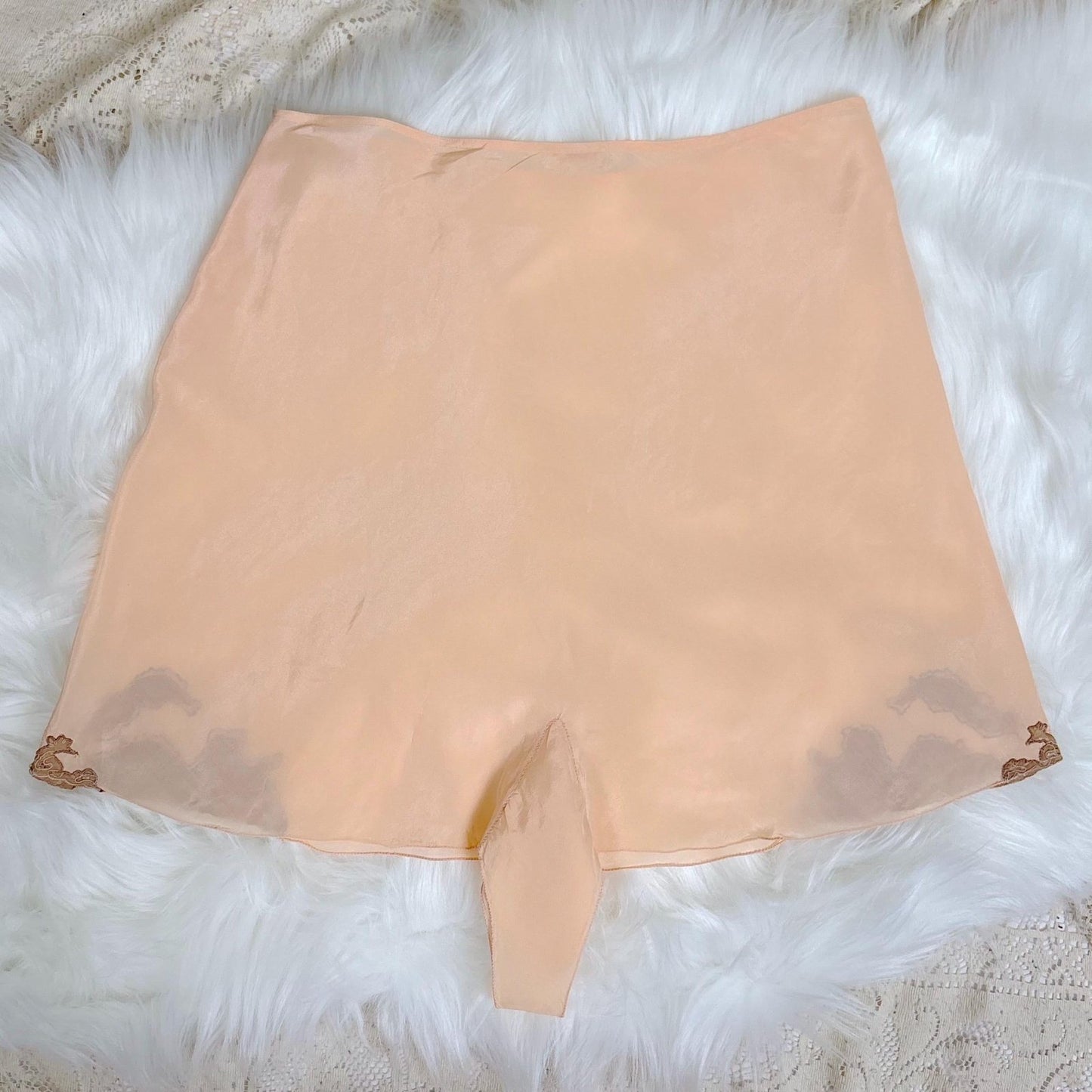 Vintage 1930's Tap Pants - Light Peach Semi Sheer Silk with Deep Mocha Lace Appliques - Size S, M - By Yolande - Daggers & Dames