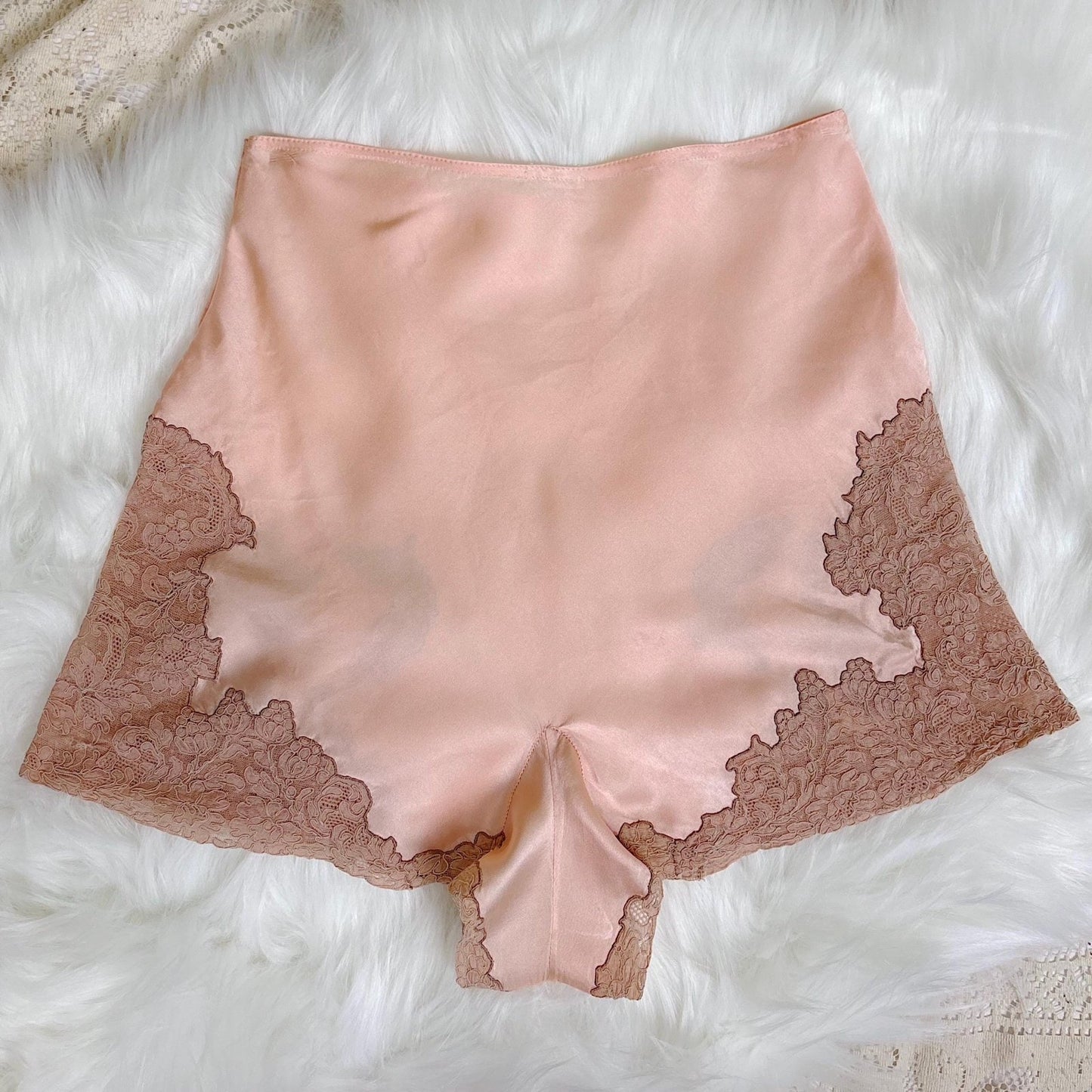 Vintage 1930's Tap Pants - Rich Rose Pink Silk Satin with Deep Mocha Embroidered Lace - Size XS - By Yolande - Daggers & Dames