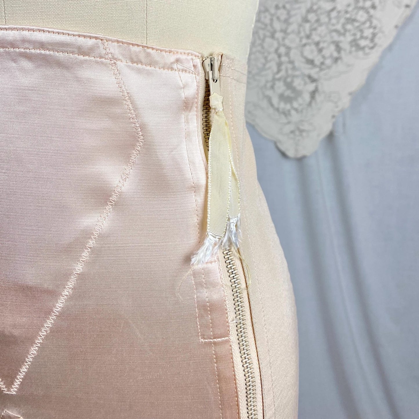 Vintage 1940's - 1950's Girdle | Pale Powder Pink Rayon Satin with Elastic Panels | Size XS, S | By Velvet Grip - Daggers & Dames