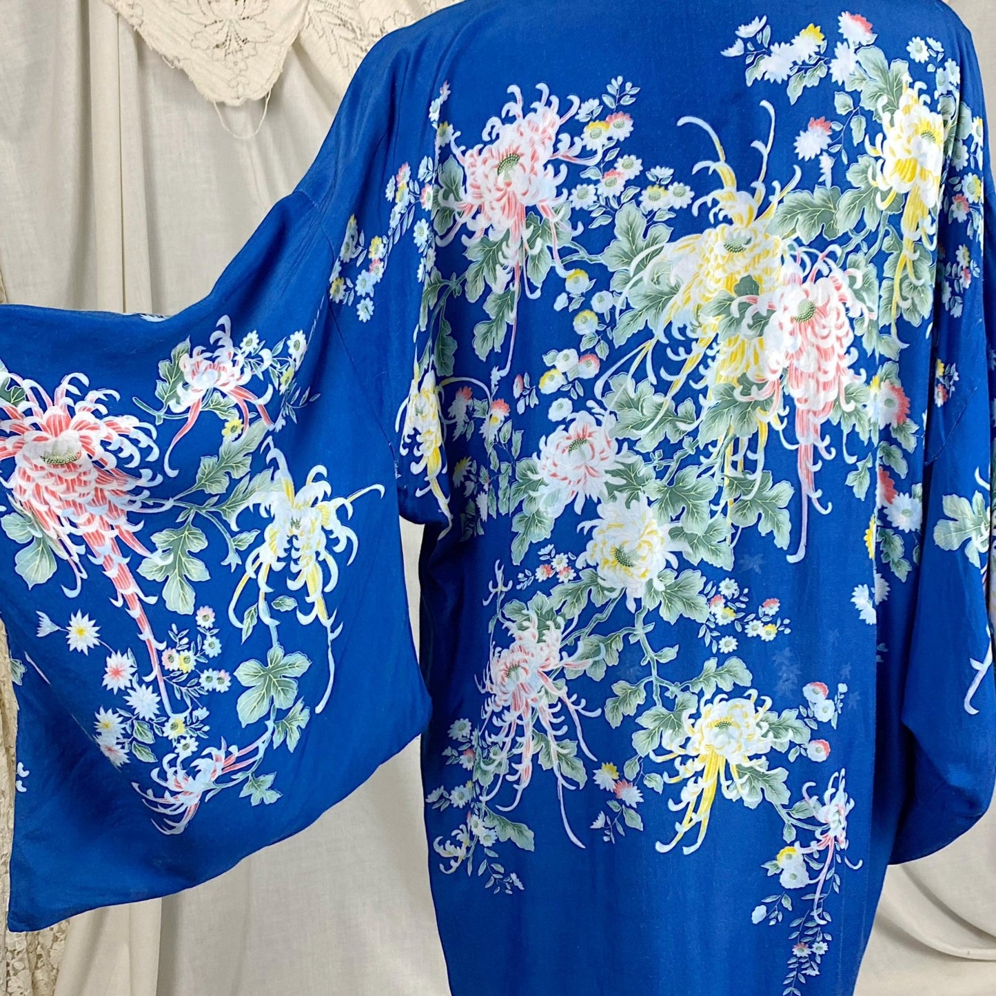 Vintage 1940's - 1950's Japanese Kimono Robe | Cobalt Blue Rayon with Elaborate Floral Print | Size Free - Daggers & Dames