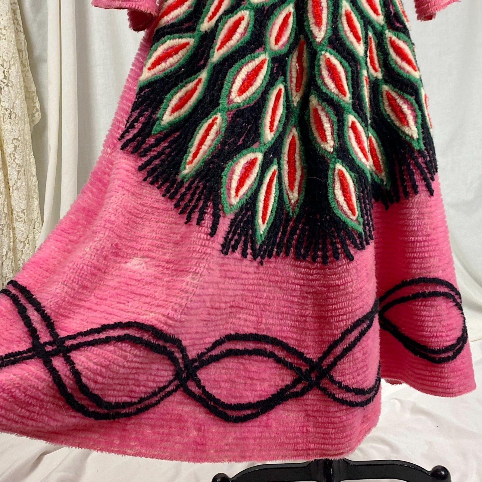 Vintage 1940's - 1950's Robe | Bright Pink Chenille with Peacock Design & Black Trim | Size M - Daggers & Dames