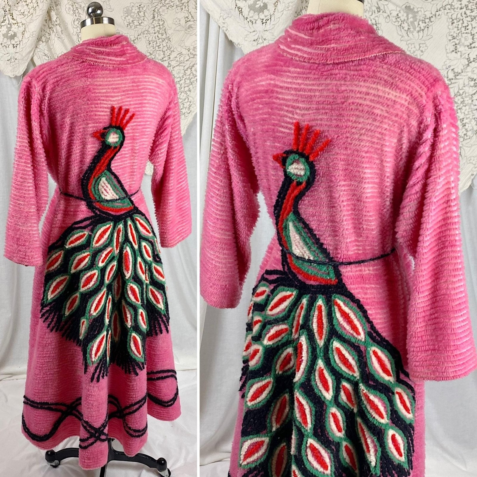Vintage 1940's - 1950's Robe | Bright Pink Chenille with Peacock Design & Black Trim | Size M - Daggers & Dames