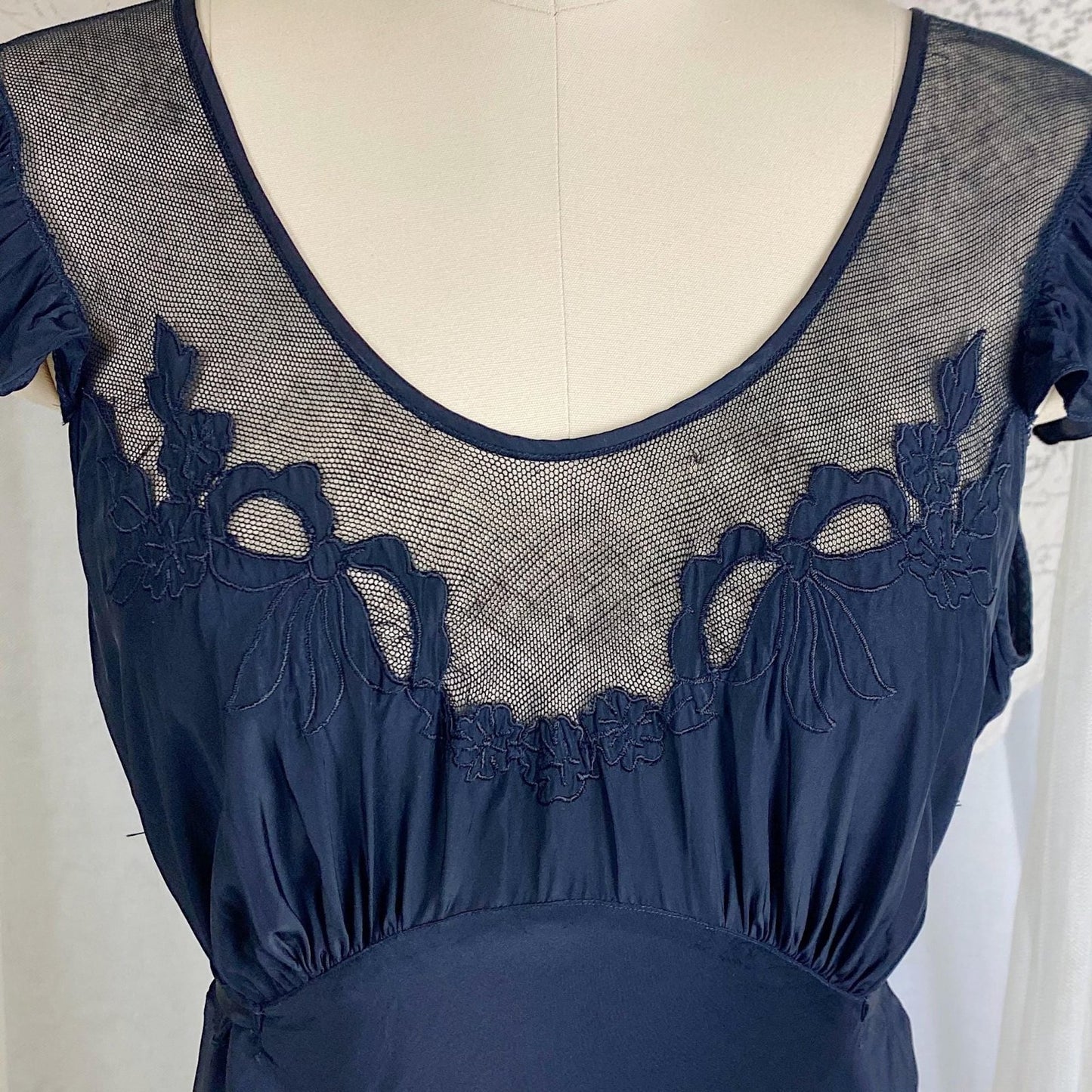 Vintage 1940's Nightgown - Inky Black Rayon with Cotton Tulle & Bow Appliqués - By Chevette - Size S, M - Daggers & Dames