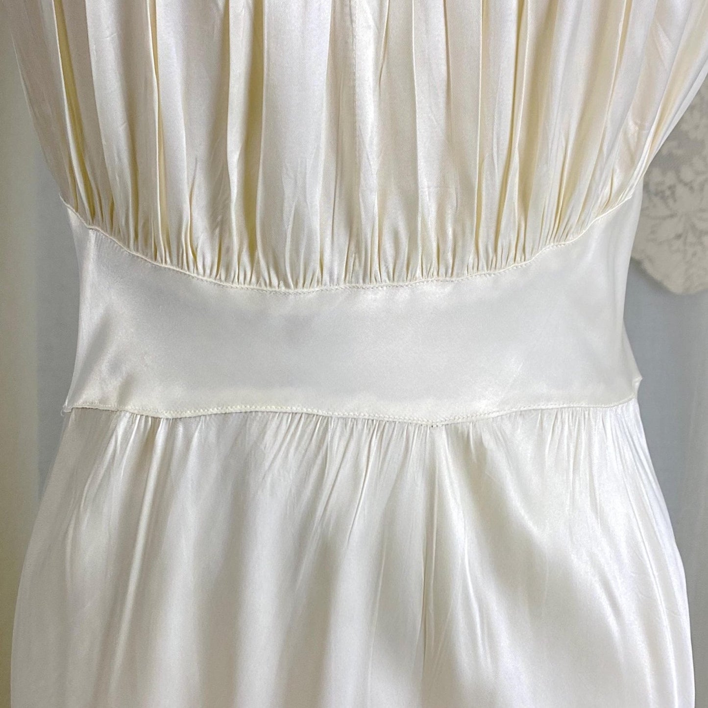 Vintage 1940's Nightgown - Pearl White Rayon Satin with Ivory Cotton Lace - Size M - By Radcliffe - Daggers & Dames