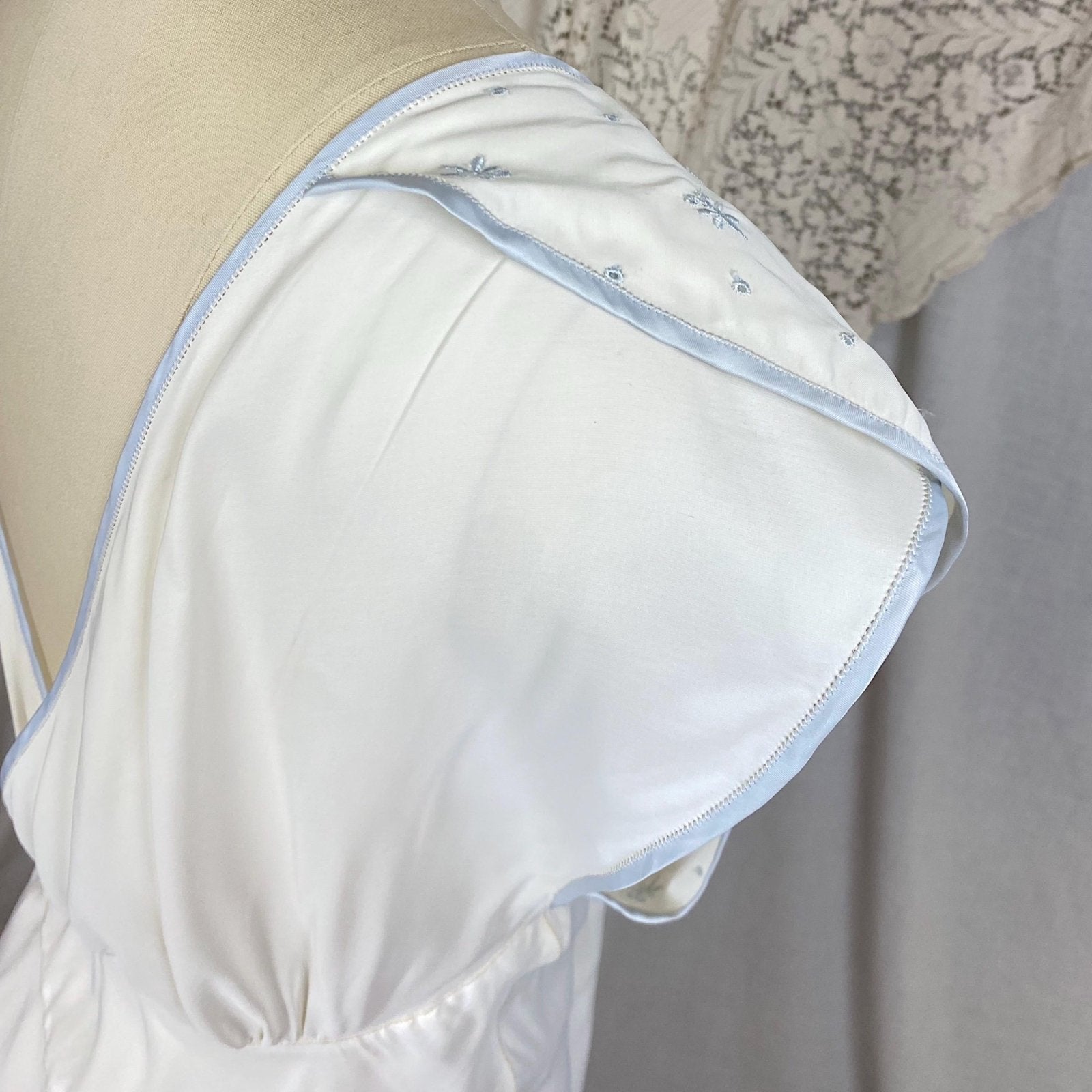 Vintage 1940's Nightgown | White Rayon Crepe with Baby Blue Embroidery | Size M, LG | Barbizon - New with Tags - Daggers & Dames