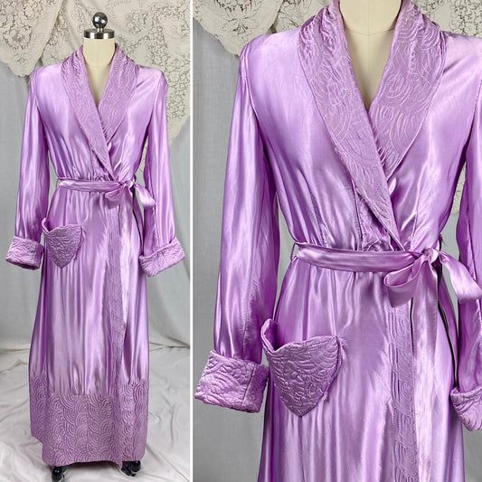Vintage 1940's Robe | Lilac Purple Rayon Satin with Trapunto Stitching | Size S, M - Daggers & Dames