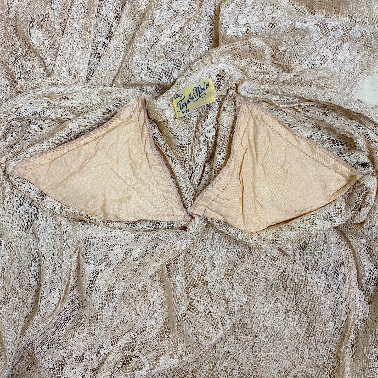 Vintage 1940's Robe - Pale Bronze Floral Rayon Lace with Ruffled Yoke & Sleeves - Size XS, S - By Taylor Mode - Daggers & Dames