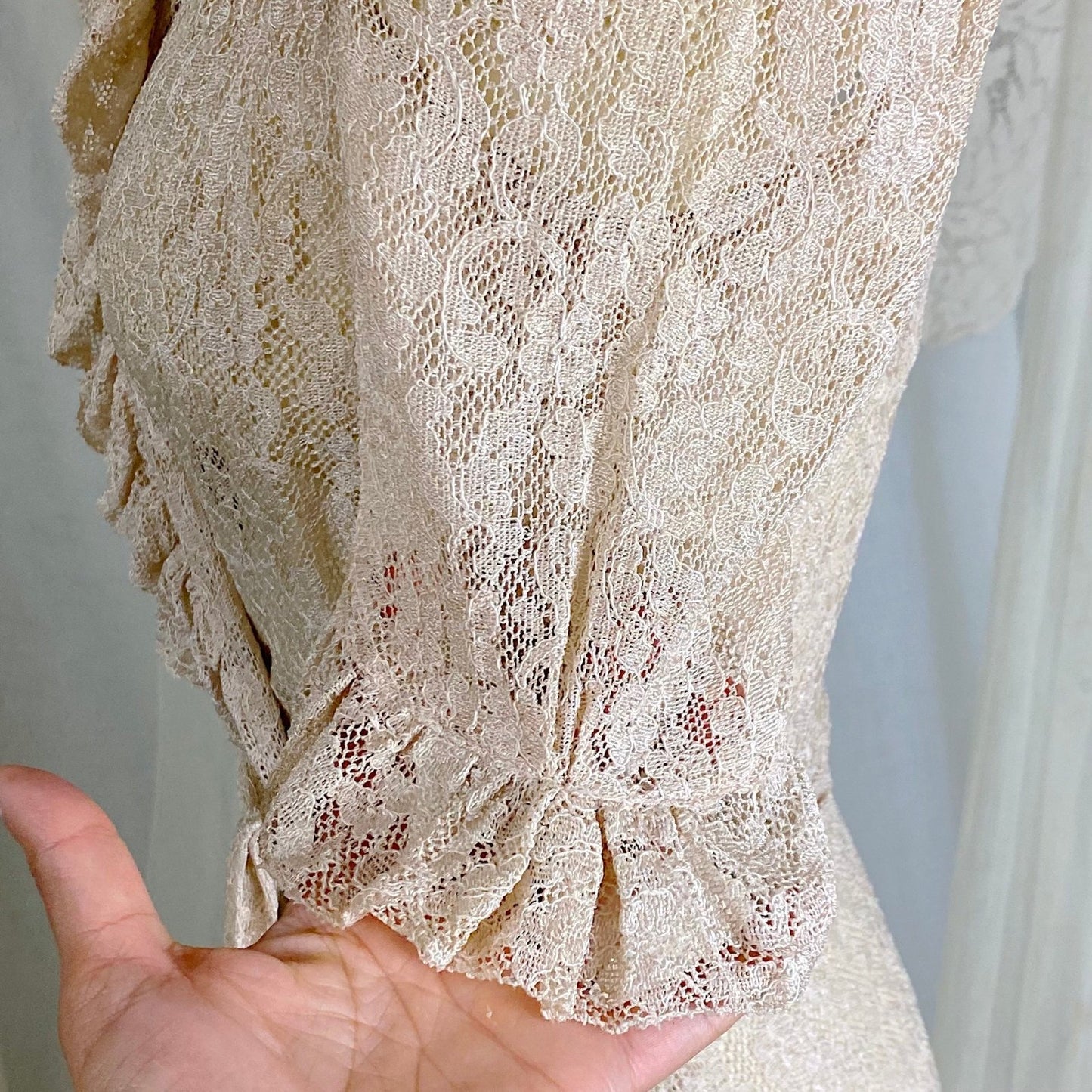 Vintage 1940's Robe - Pale Bronze Floral Rayon Lace with Ruffled Yoke & Sleeves - Size XS, S - By Taylor Mode - Daggers & Dames