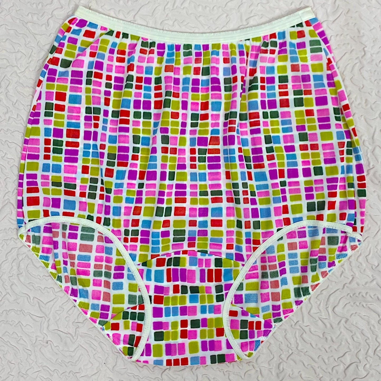 Vintage 1960's Pillow Tab Panties | High Rise White Nylon with Bold Geo Pattern & Mushroom Gusset| Size S, M | By Vassarette - Never Worn - Daggers & Dames
