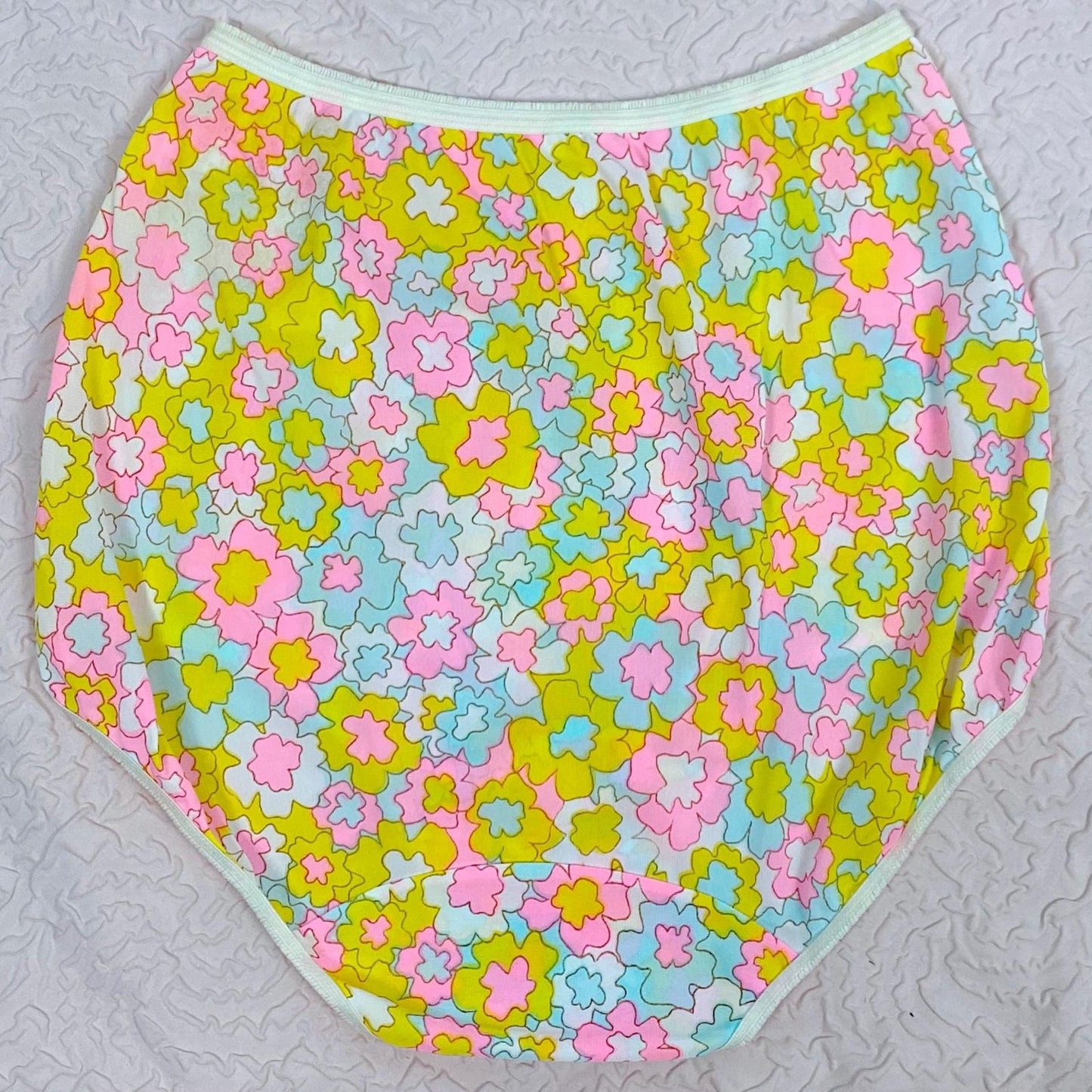 Vintage 1960's Pillow Tab Panties | High Rise White Nylon with Floral Print & Mushroom Gusset | Size S, M | By Vassarette - Never Worn - Daggers & Dames