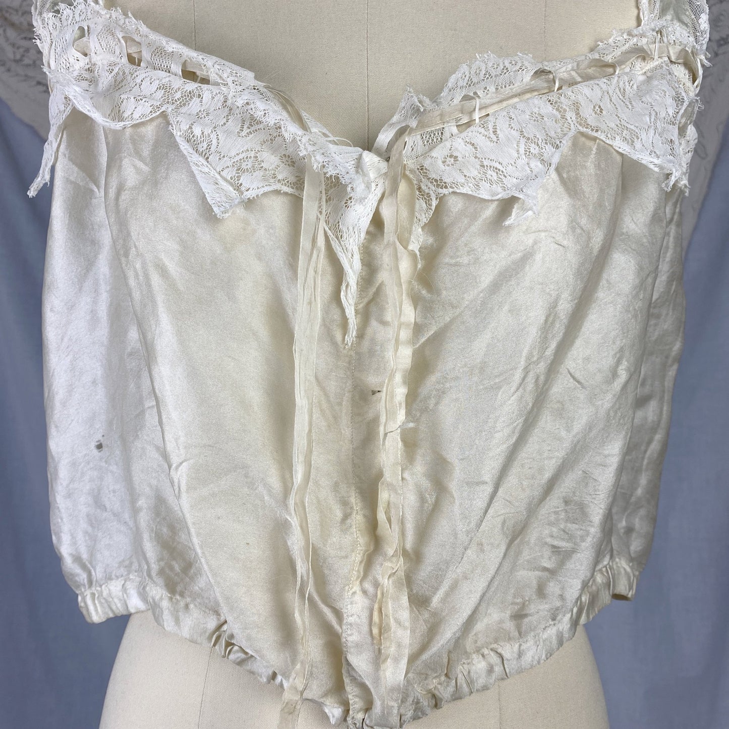 Antique 1910's Edwardian Camisole | Champagne Tissue Silk with Chantilly Lace & Aqua Blue Straps | Size XXS, XS - Daggers & Dames