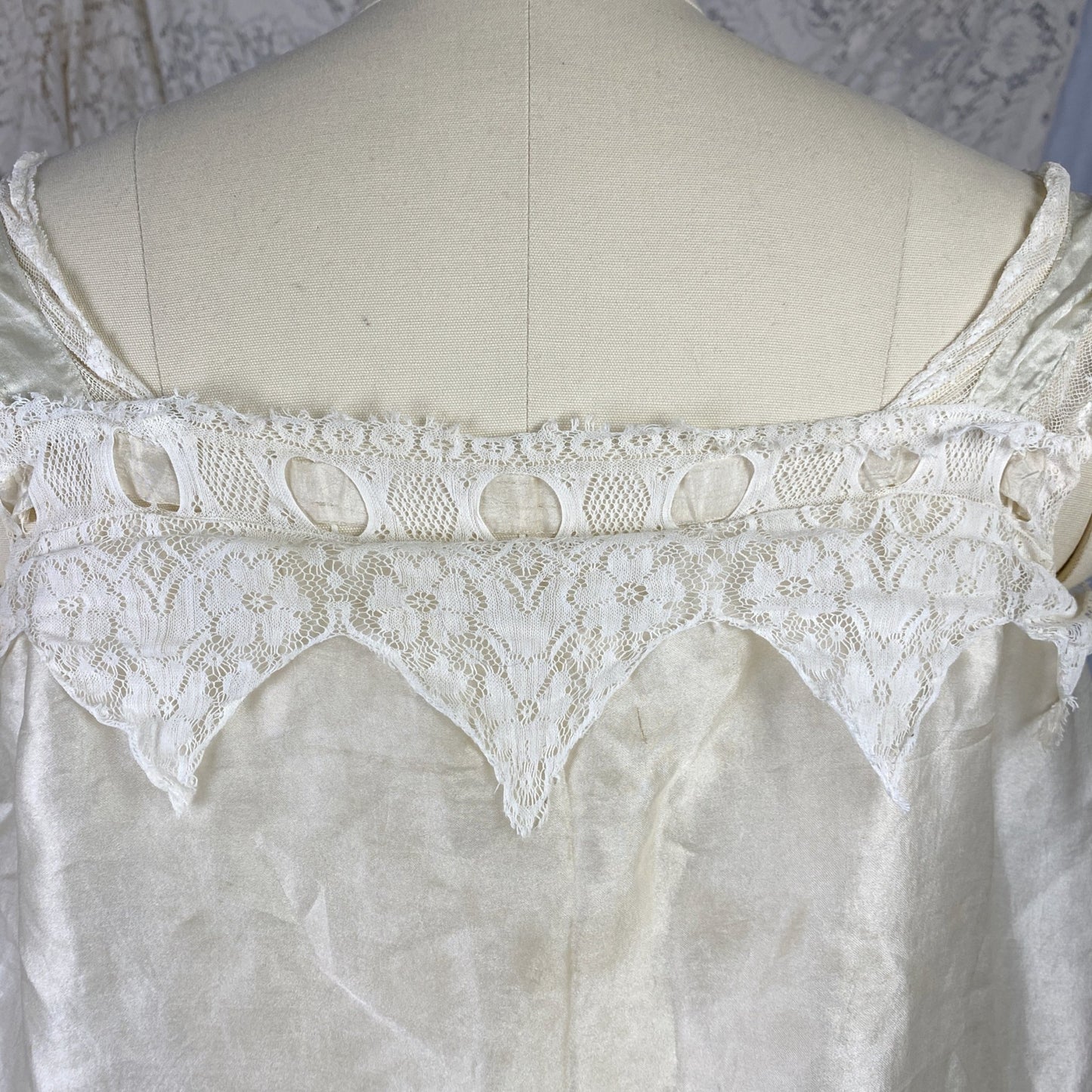 Antique 1910's Edwardian Camisole | Champagne Tissue Silk with Chantilly Lace & Aqua Blue Straps | Size XXS, XS - Daggers & Dames