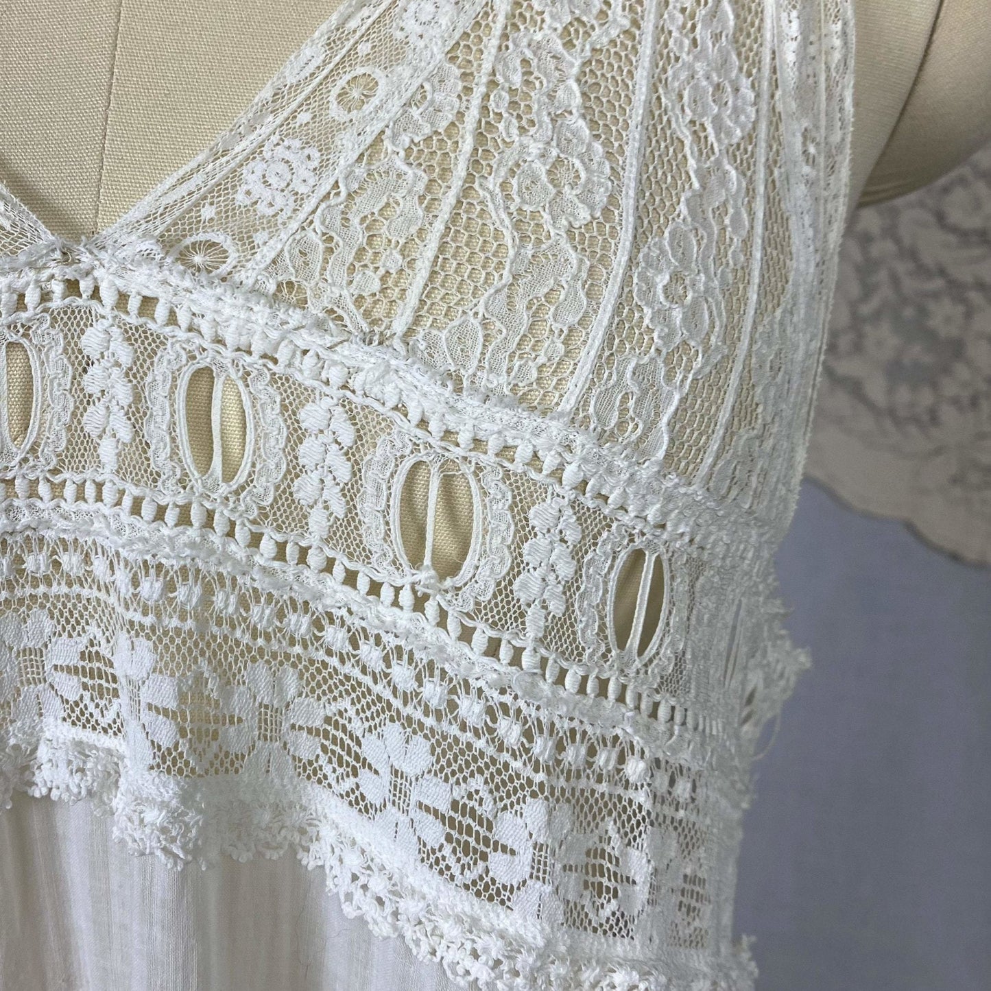 Antique 1910's Edwardian Chemise | Bright White Cotton Lawn with Valenciennes Lace | Size S, M - Daggers & Dames