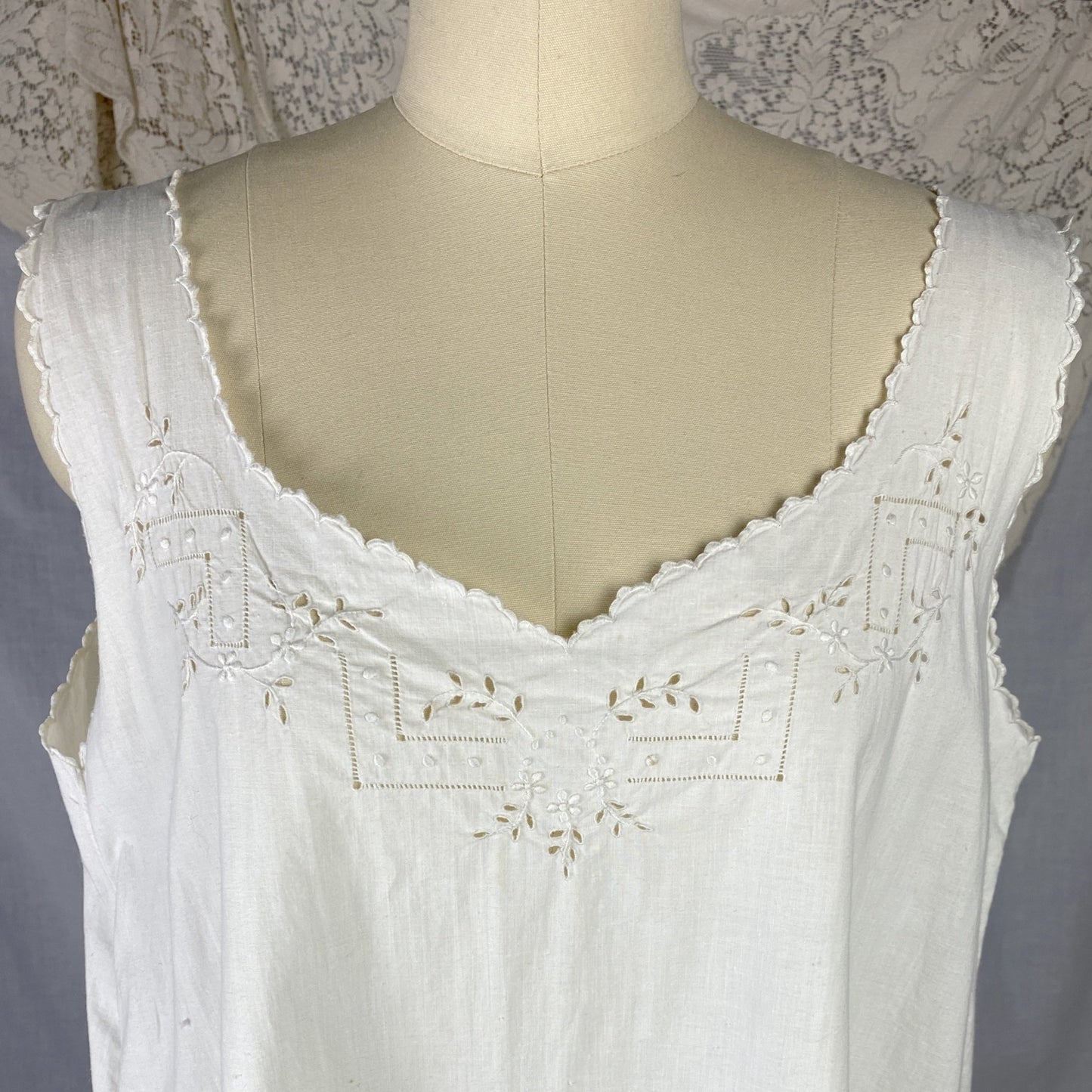 Antique 1910's Edwardian Chemise | Crisp White Cotton with Embroidery | Size Free - Daggers & Dames