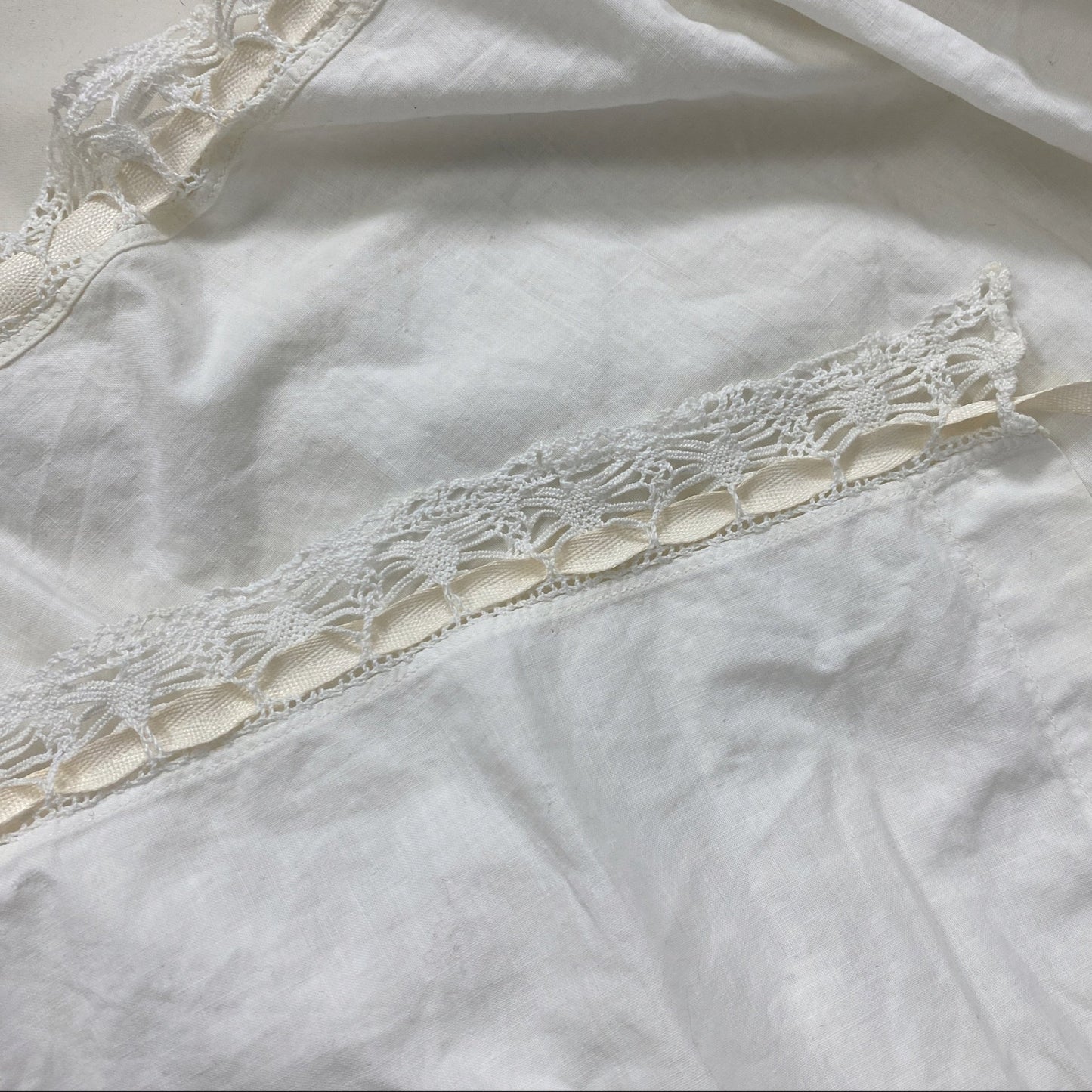 Antique 1910's Edwardian Corset Cover | White Cotton with Ruffled Lace Edges & Puffed Sleeves | Size XS, S - Daggers & Dames