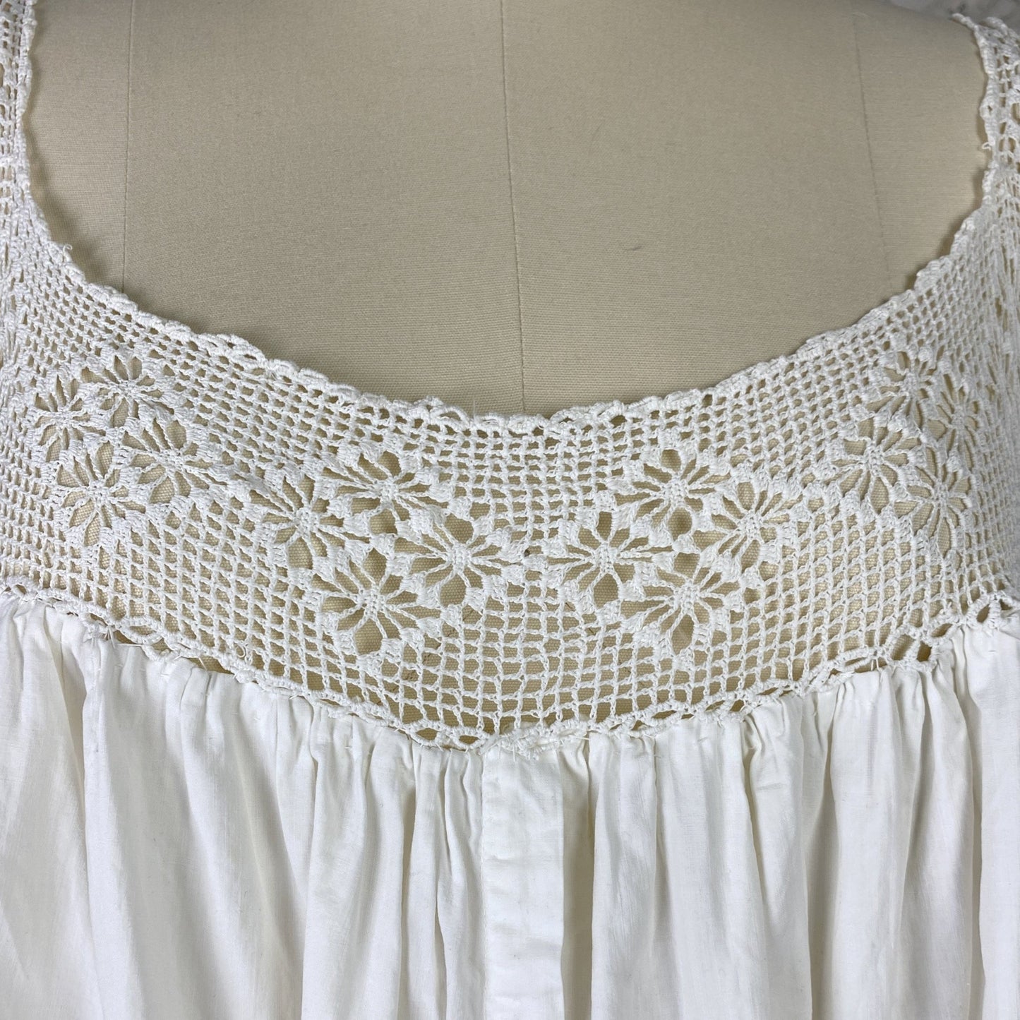 Antique 1910's Edwardian Nursing Gown | Hand Stitched Soft White Cotton with Crochet & Eyelet Lace | Size Free - Daggers & Dames