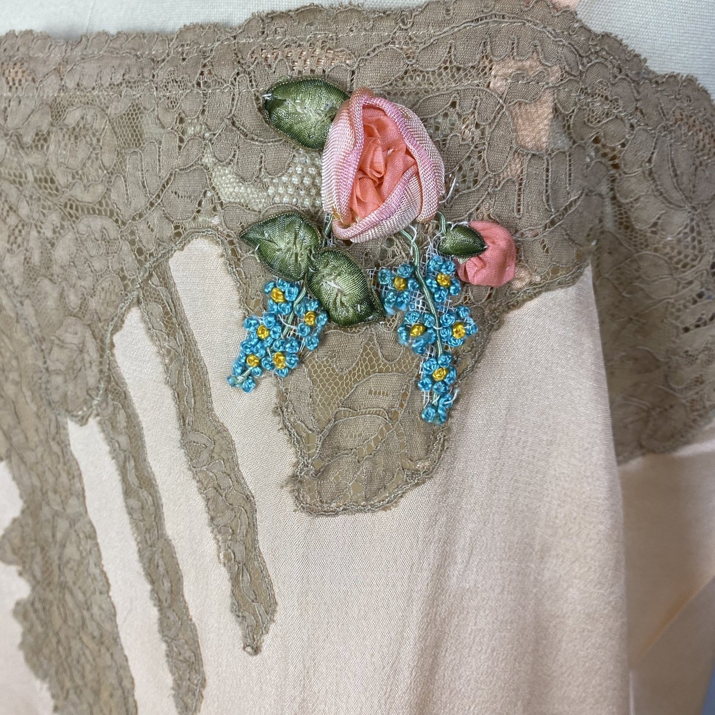 Antique 1920's Chemise | Peachy Rose Pink Silk Charmeuse with Mocha Lace & Rosette | Size S, M | New Old Stock - Daggers & Dames