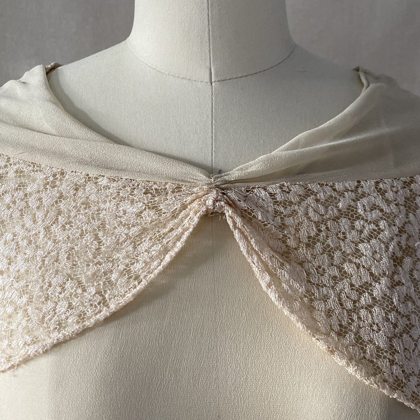 Antique 1920's Dress | Sheer Ivory Silk Chiffon with Floral Chantilly lace Bertha Collar & Skirt | Size 34-36 Bust, XS, S, M - Daggers & Dames