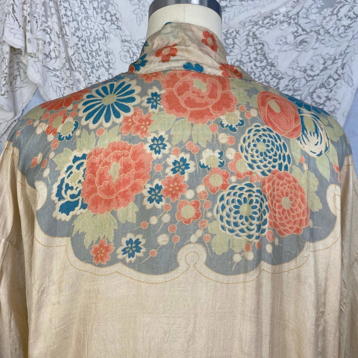 Antique 1920's Robe | Floral Print Raw Pongee Silk | Size Free - Daggers & Dames