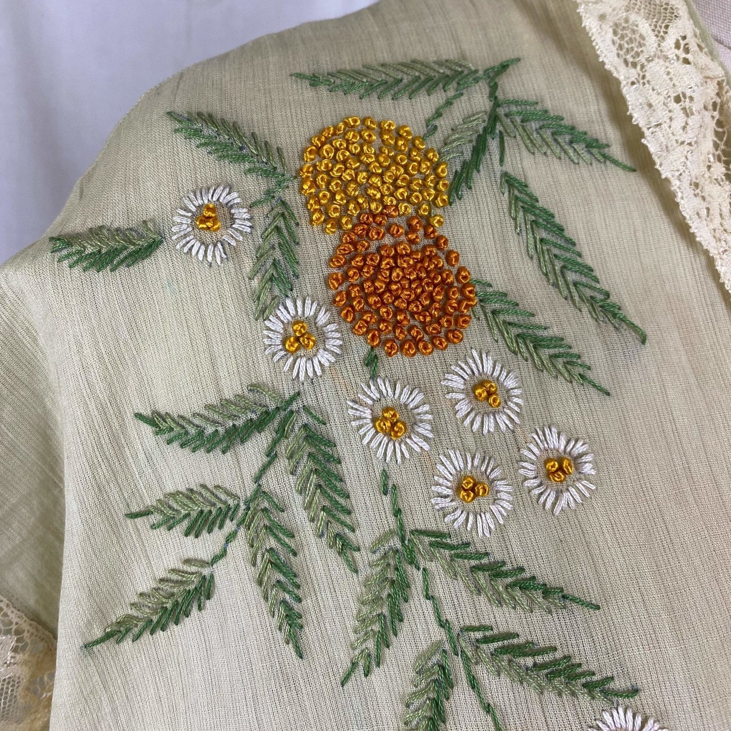 Antique 1920's Robe | Light Sage Green Cotton with Ivory Lace & Floral Embroidery | Size S, M, L - Daggers & Dames