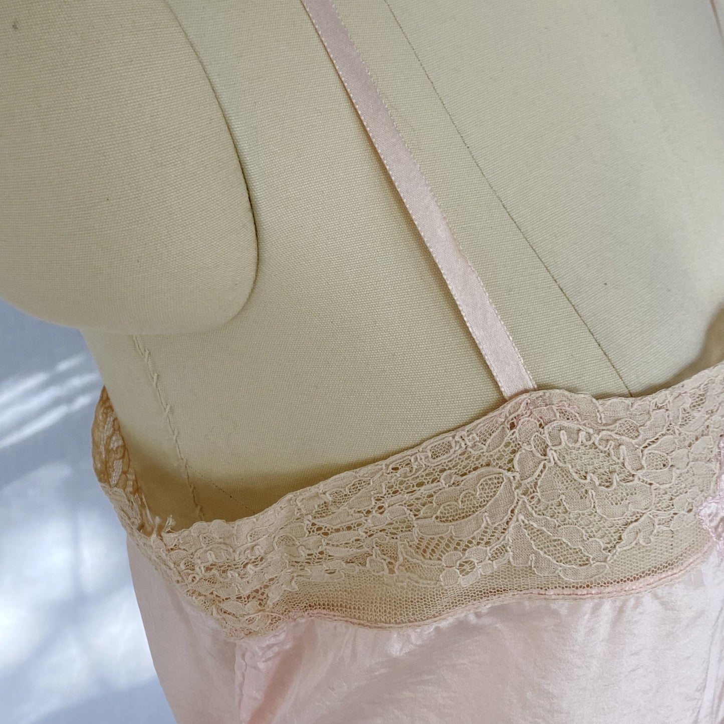 Antique 1920's Step In Chemise | Pale Rose Pink Silk Crepe with Satin Floral Appliqué & Nude Lace | Size S - Daggers & Dames