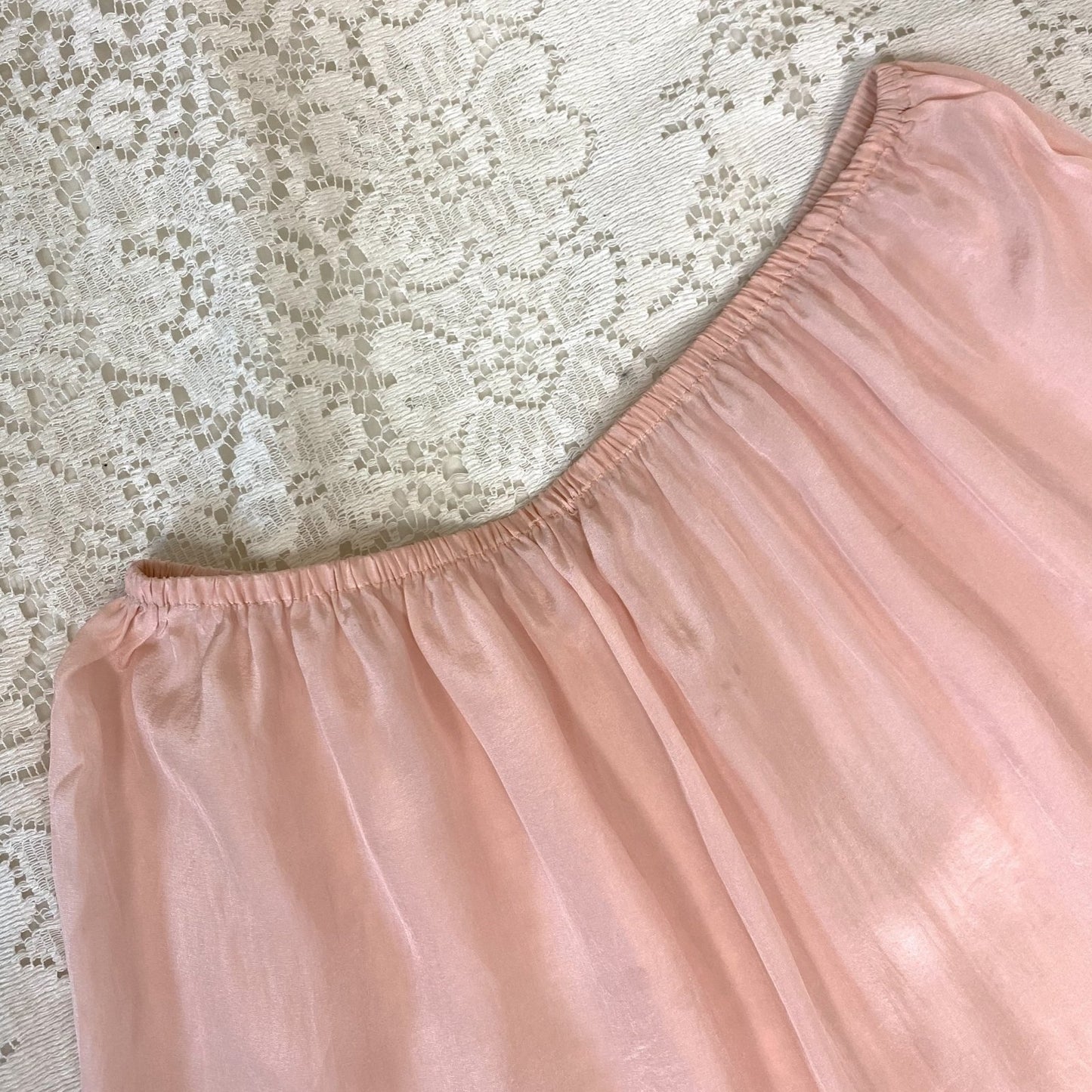 Antique 1920's Tap Pants | Light Baby Pink Silk with Ivory Lace | Size S, M, LG - Daggers & Dames