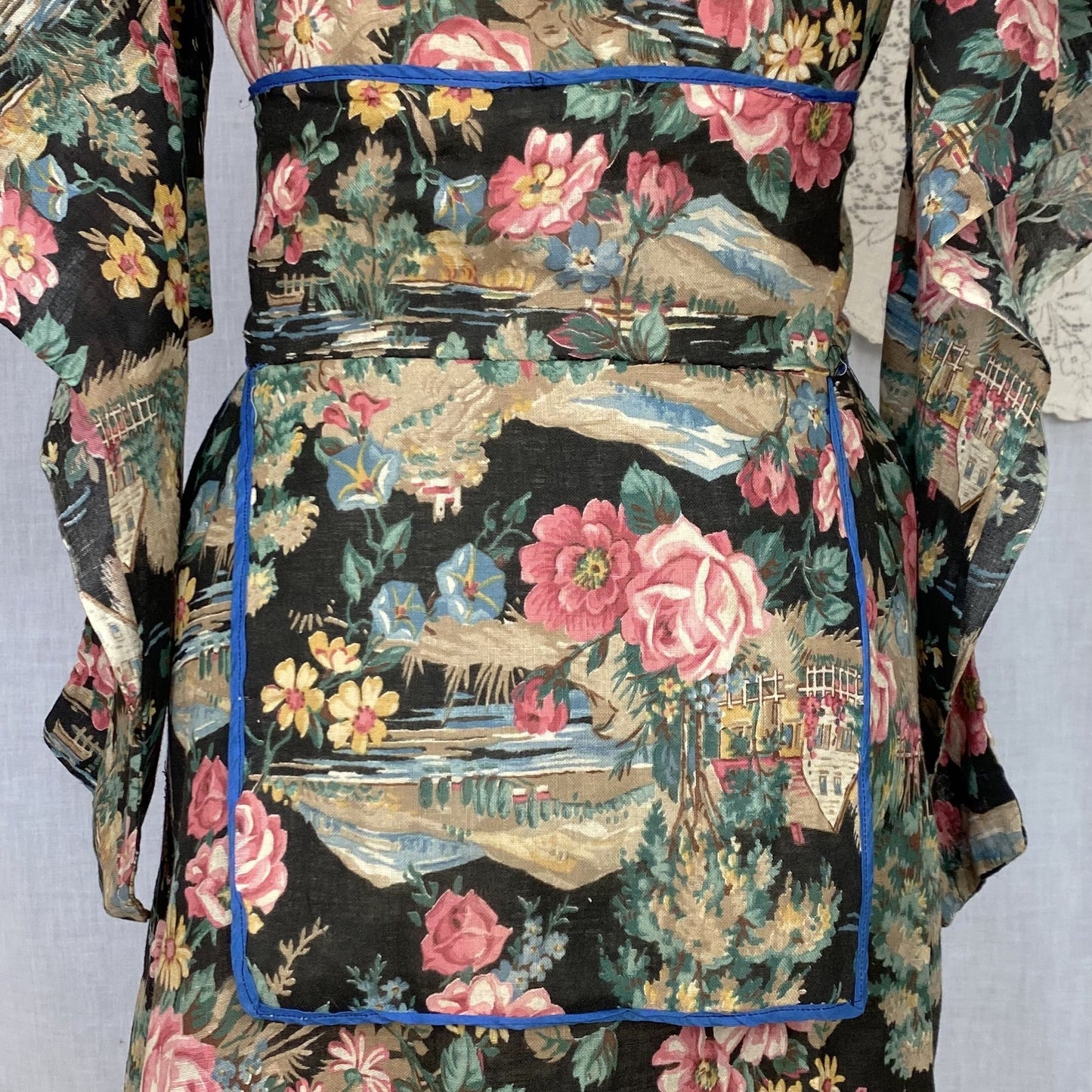 Antique Victorian 1900's Kimono Style Robe | Black with Bright Floral Scenic Print Cotton | Size XS - Daggers & Dames
