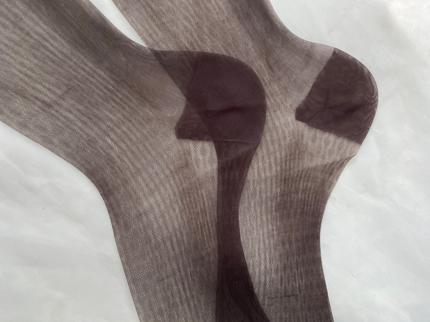 Vintage 1950's Stockings | Seamless Deep Mocha Argyle Pattern Nylon | Size 10, 10.5 | Round the Clock