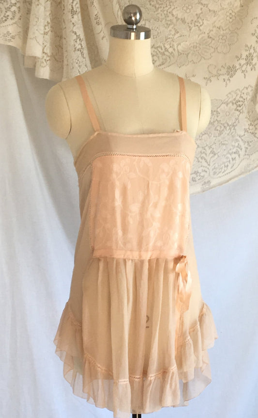 Vintage 1920's Chemise Slip | Pale Pink Silk with Floral Brocade & Ruffled Hem | Ribbon Tie Waist | Sheer Flapper Lingerie | OOAK | Size XS - Daggers & Dames