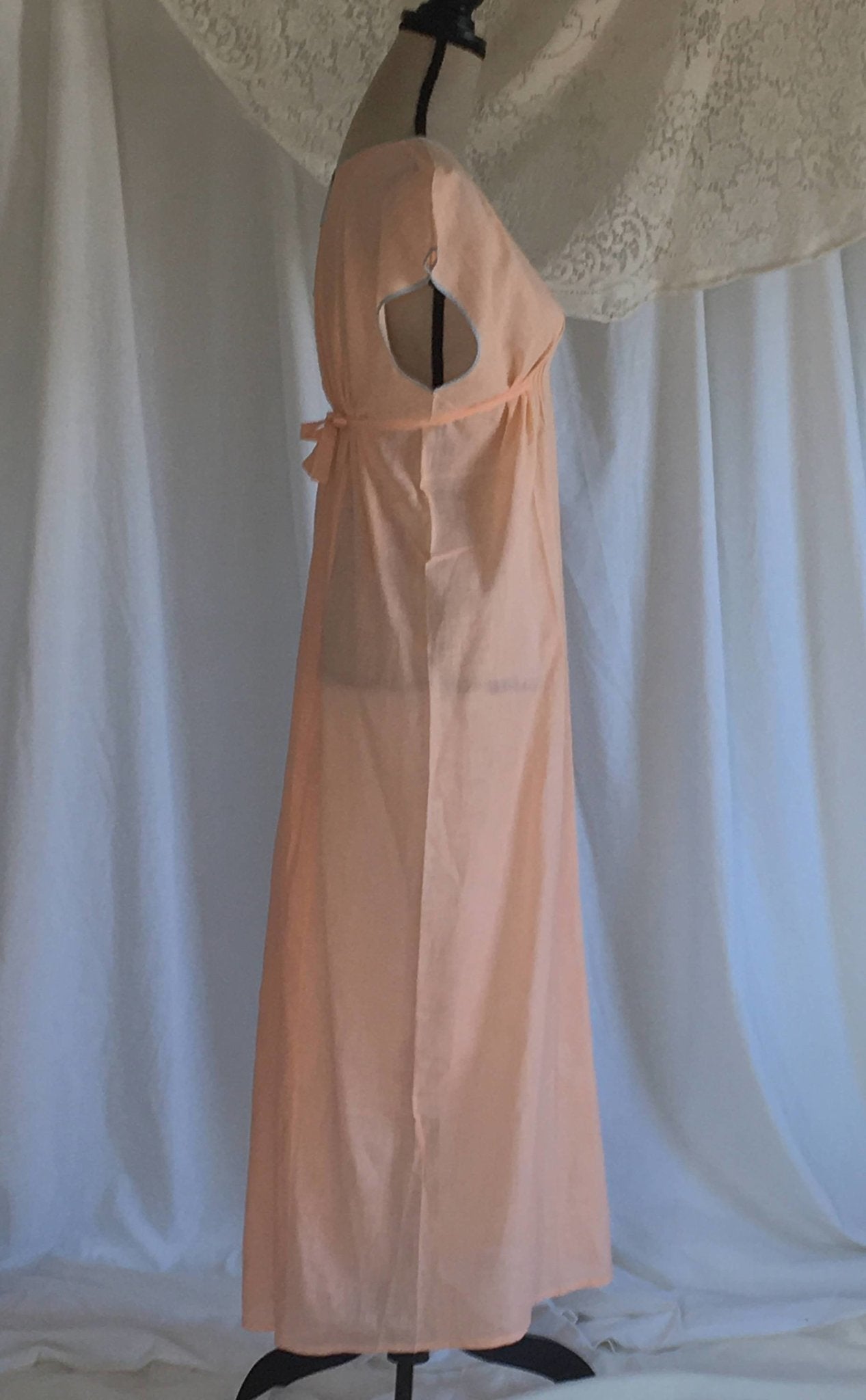 Vintage 1920's Nightgown | Peach Cotton with Blue Embroidery | Art Nouveau Boho Dress | New Old Stock | Lady Peer | Size Free - Daggers & Dames
