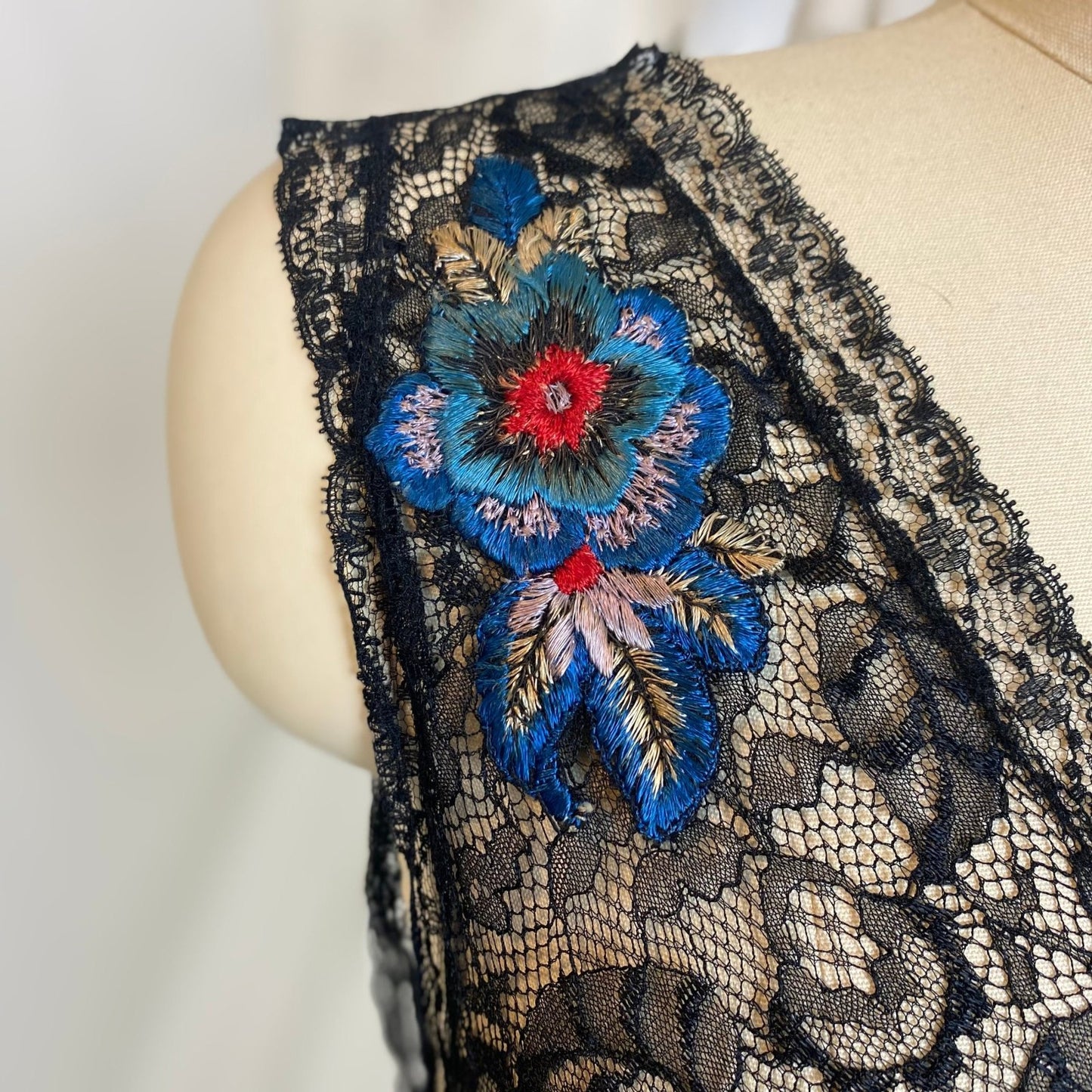 Vintage 1920's Nightgown | Sheer Black Silk Chiffon with Floral Chantilly Lace & Embroidery | Size XS, S - Daggers & Dames